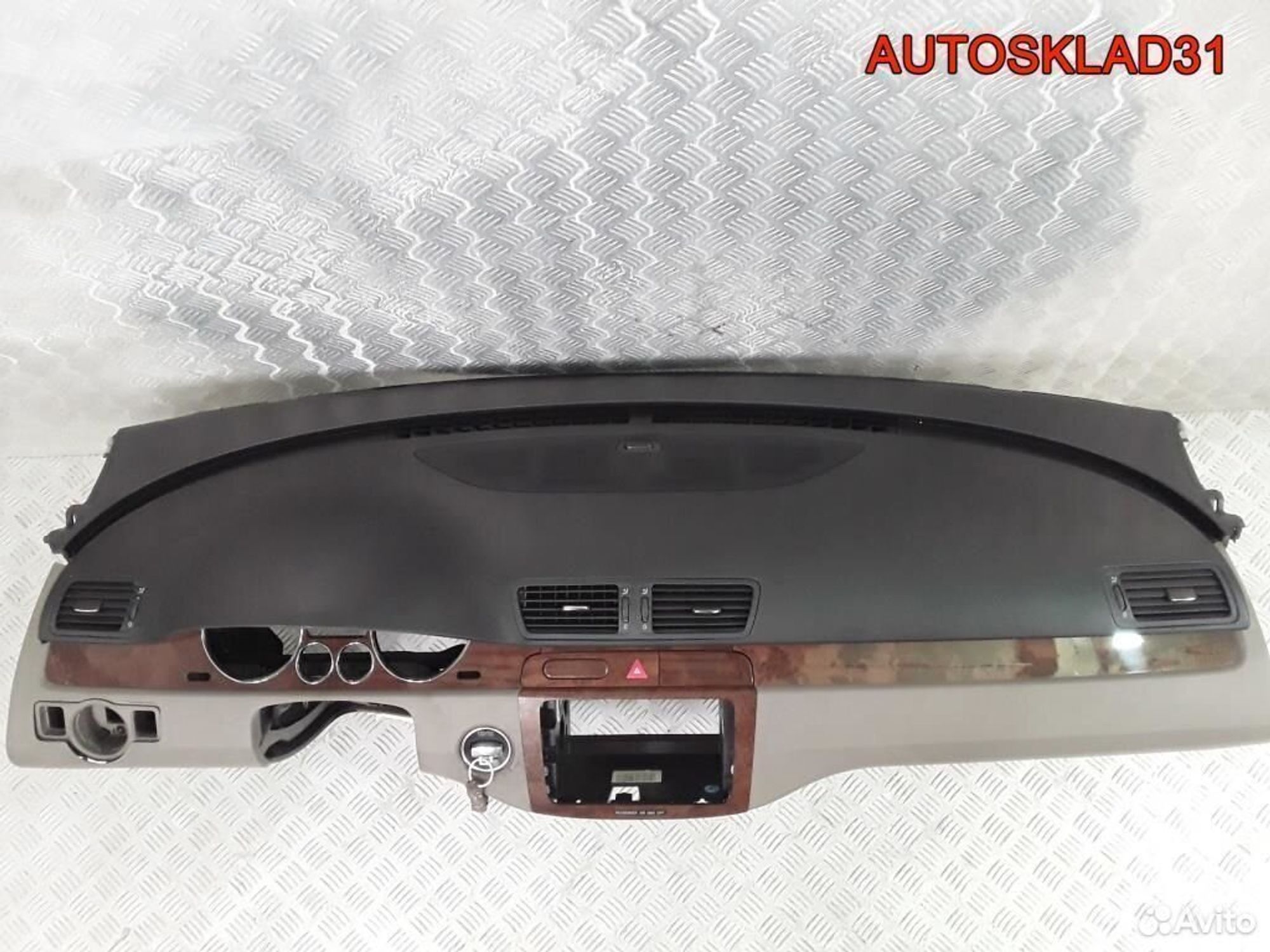 Торпедо Volkswagen Passat B6 3C1857004, 25000 рублей, Дубовое