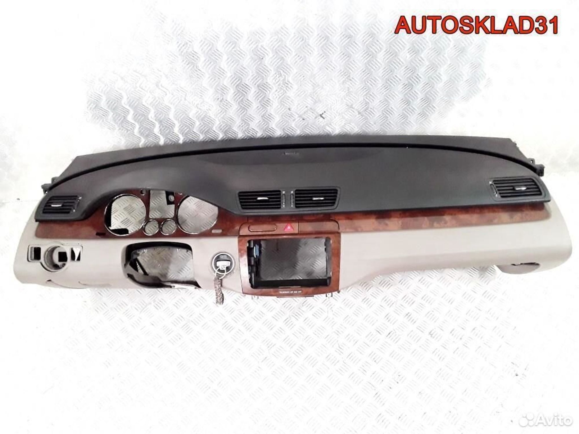 Торпедо Volkswagen Passat B6 3C1857004, 25000 рублей, Дубовое