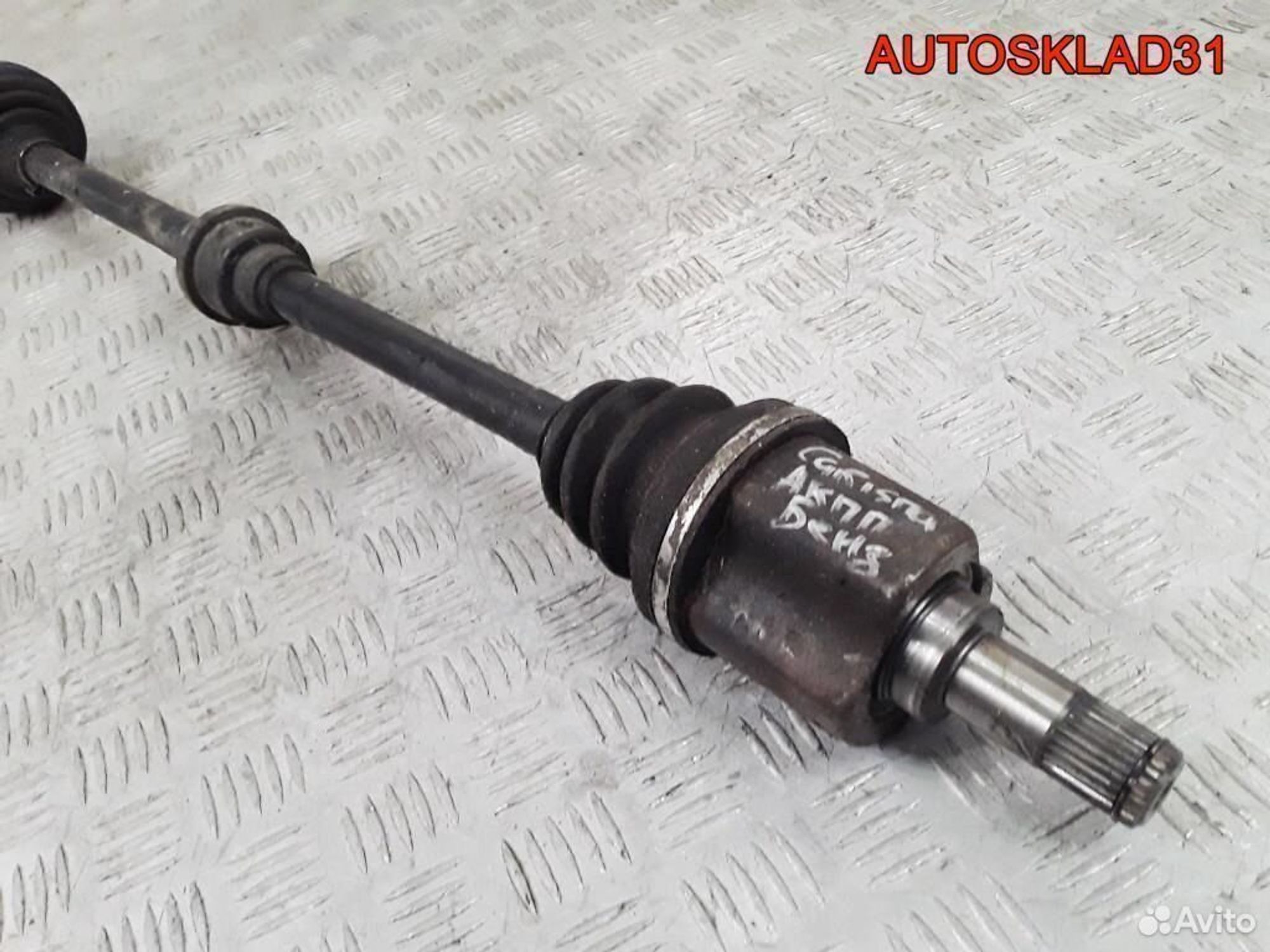 Полуось передняя правая Mitsubishi Carisma DA 4G93, 7200 рублей, Дубовое