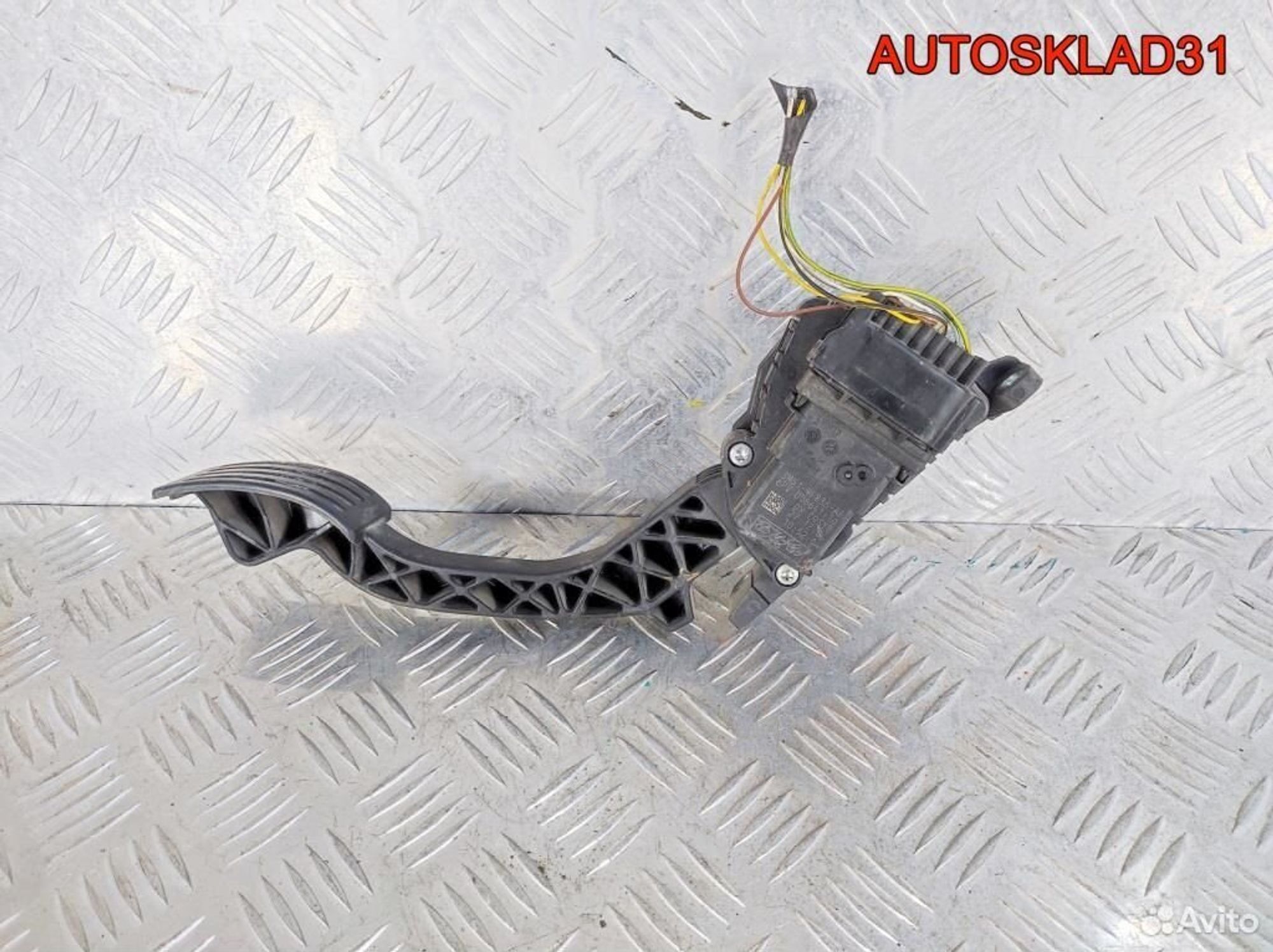 Педаль газа Ford C-MAX 3M519F836AF, 2600 рублей, Дубовое