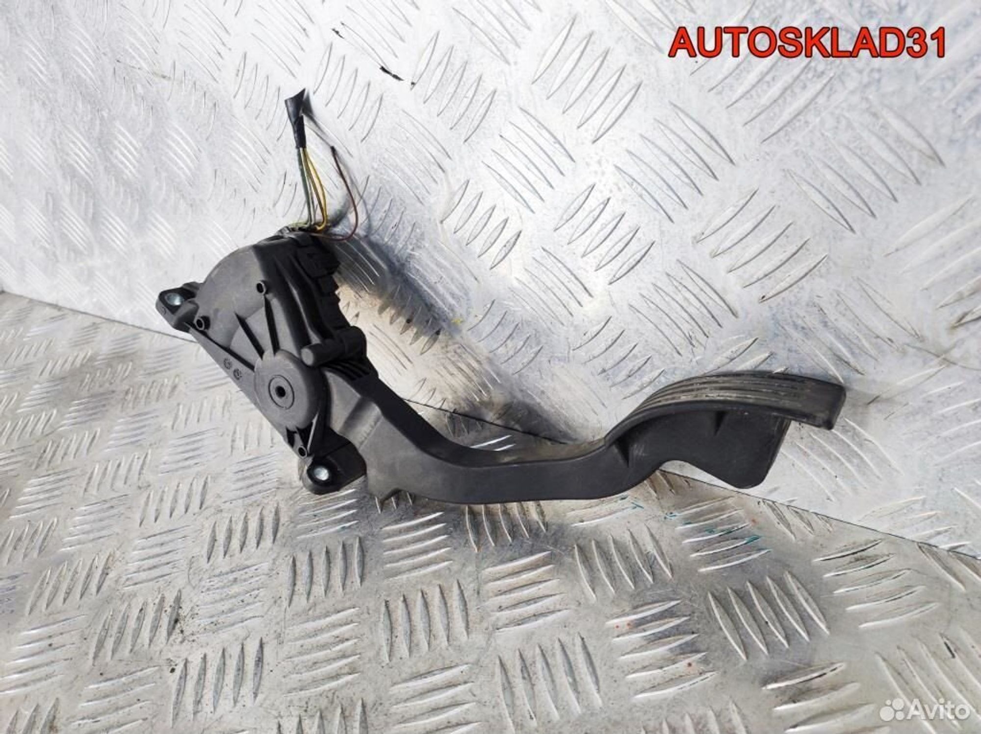 Педаль газа Ford C-MAX 3M519F836AF, 2600 рублей, Дубовое