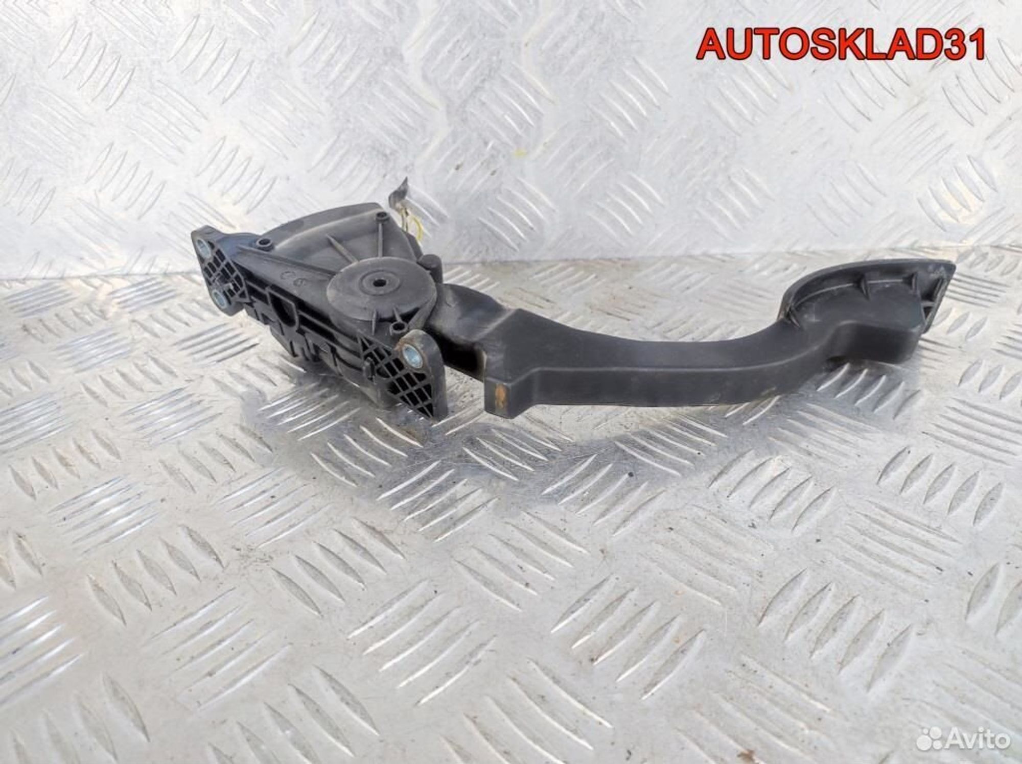 Педаль газа Ford C-MAX 3M519F836AF, 2600 рублей, Дубовое