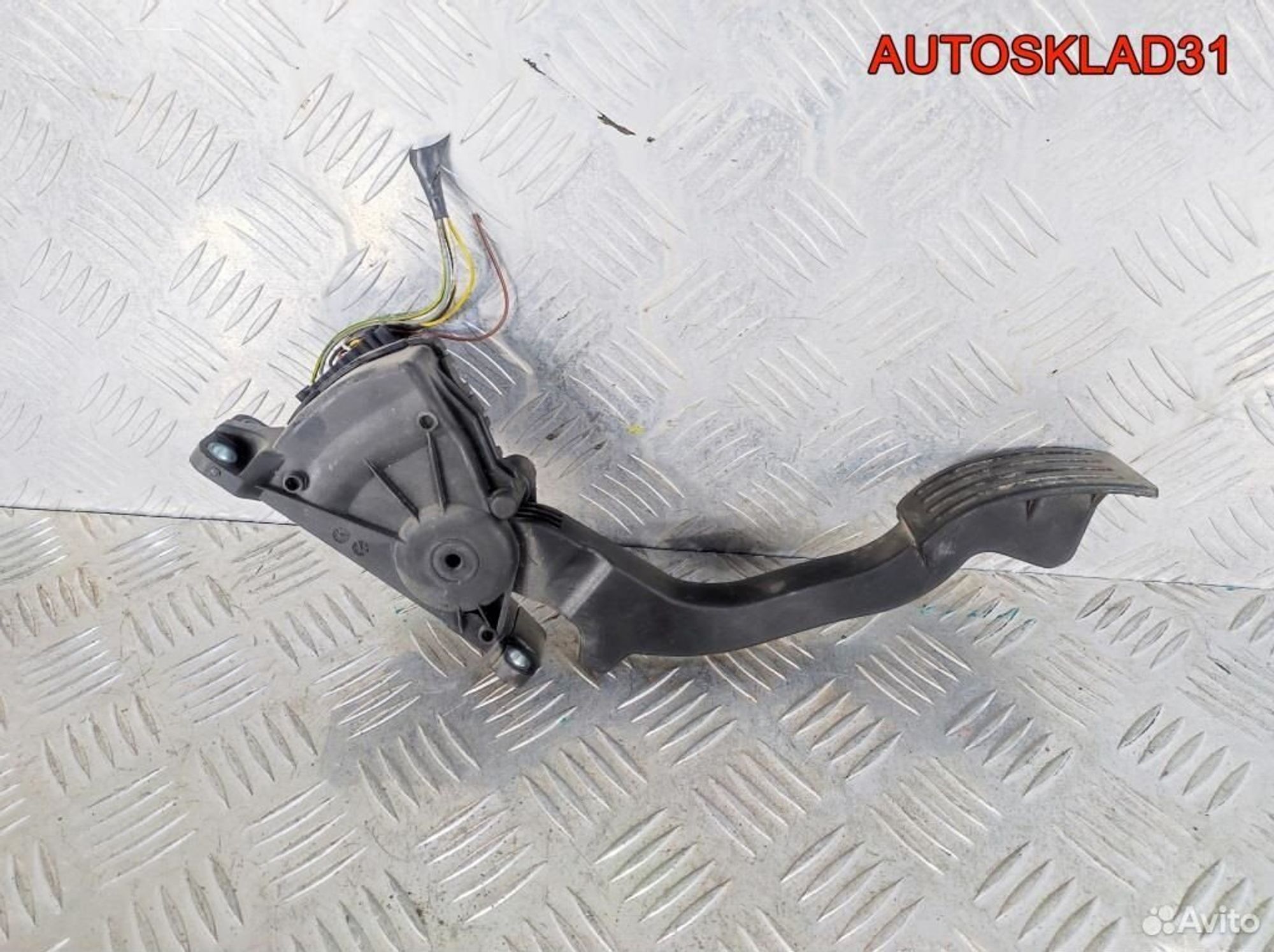 Педаль газа Ford C-MAX 3M519F836AF, 2600 рублей, Дубовое