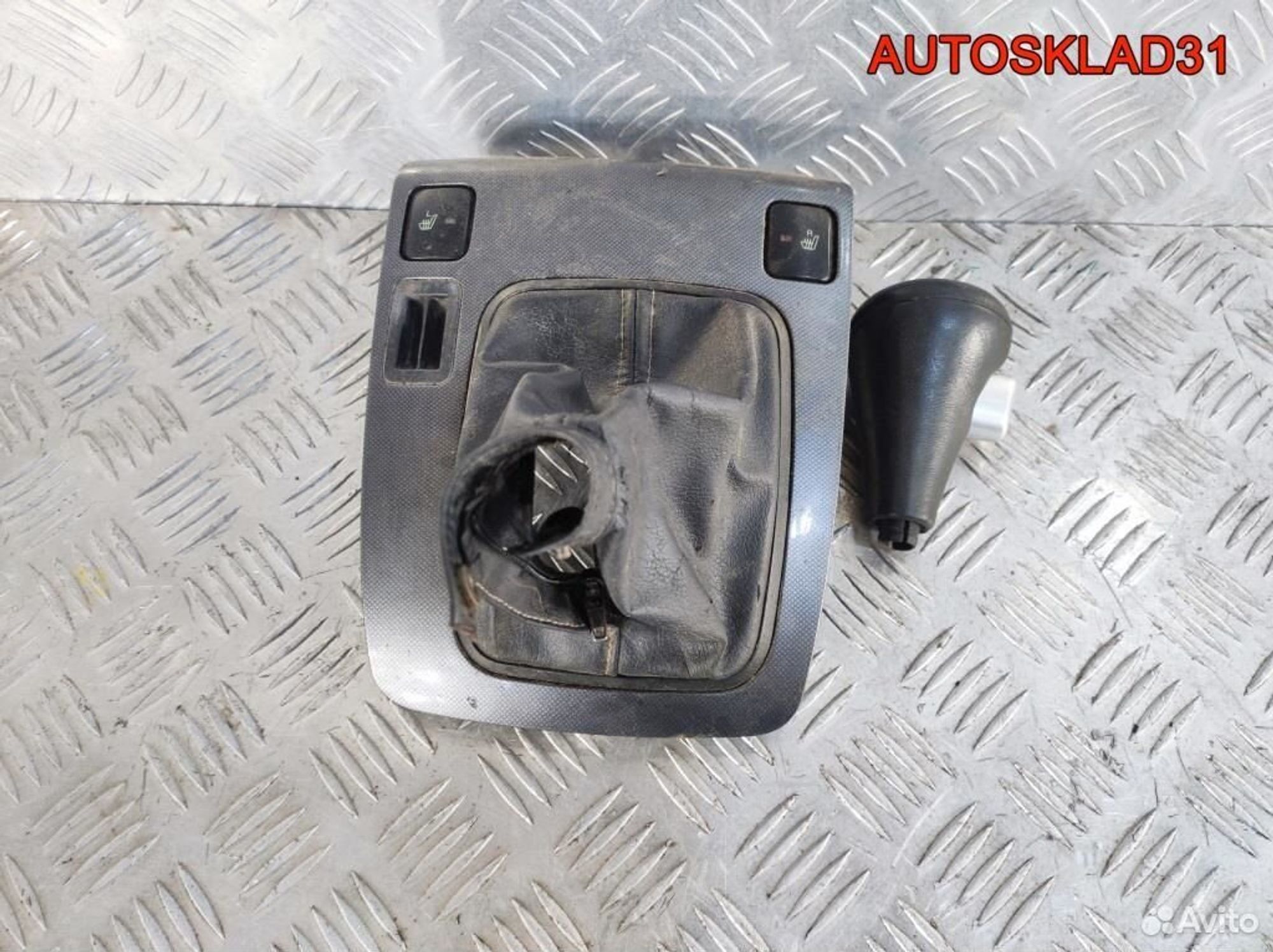 Накладка на кулису МКПП Hyundai Sonata 5 NF, 1700 рублей, Дубовое