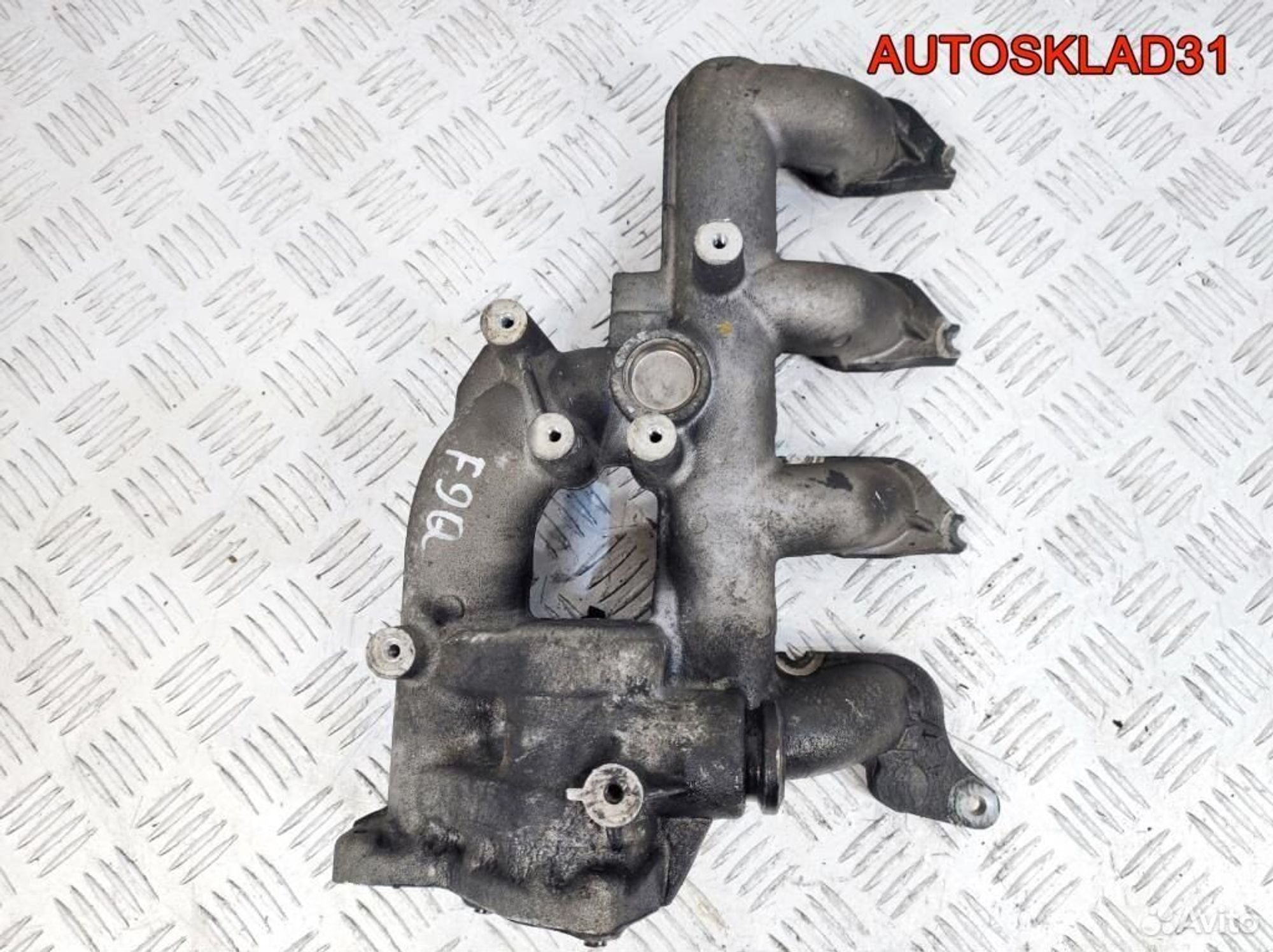 Коллектор впускной Volvo V40 F9Q 8200145096, 1700 рублей, Дубовое