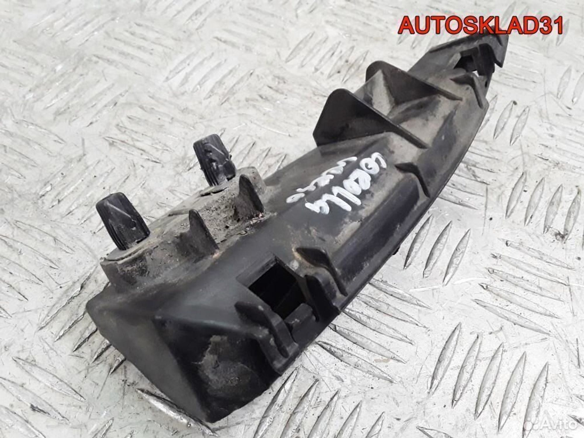 Направляющая заднего бампера правая Corolla Verso, 1200 рублей, Дубовое