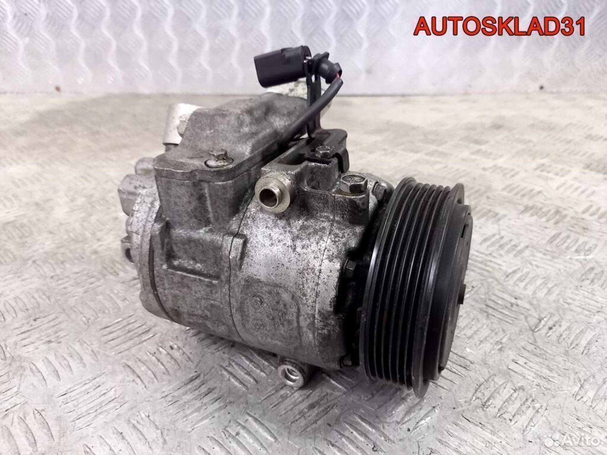 Компрессор кондиционера Volkswagen Polo 6Q0820808E, 4100 рублей, Дубовое