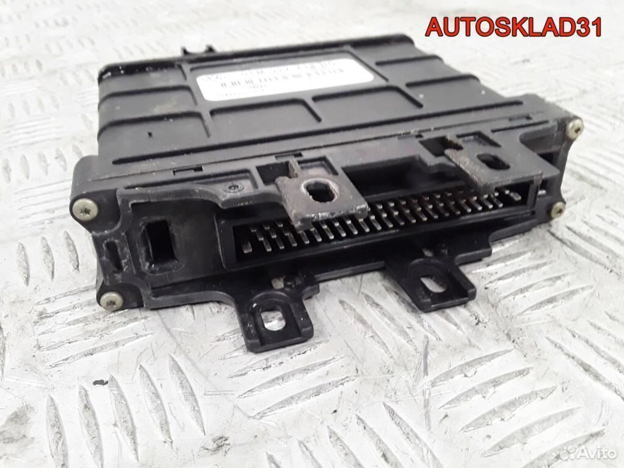 Блок управления АКПП Volkswagen Golf 4 01M927733HQ, 3200 рублей, Дубовое