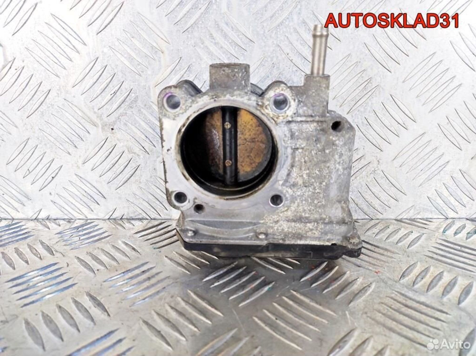 Заслонка дроссельная Toyota Corolla E15 2203037010, 2600 рублей, Дубовое