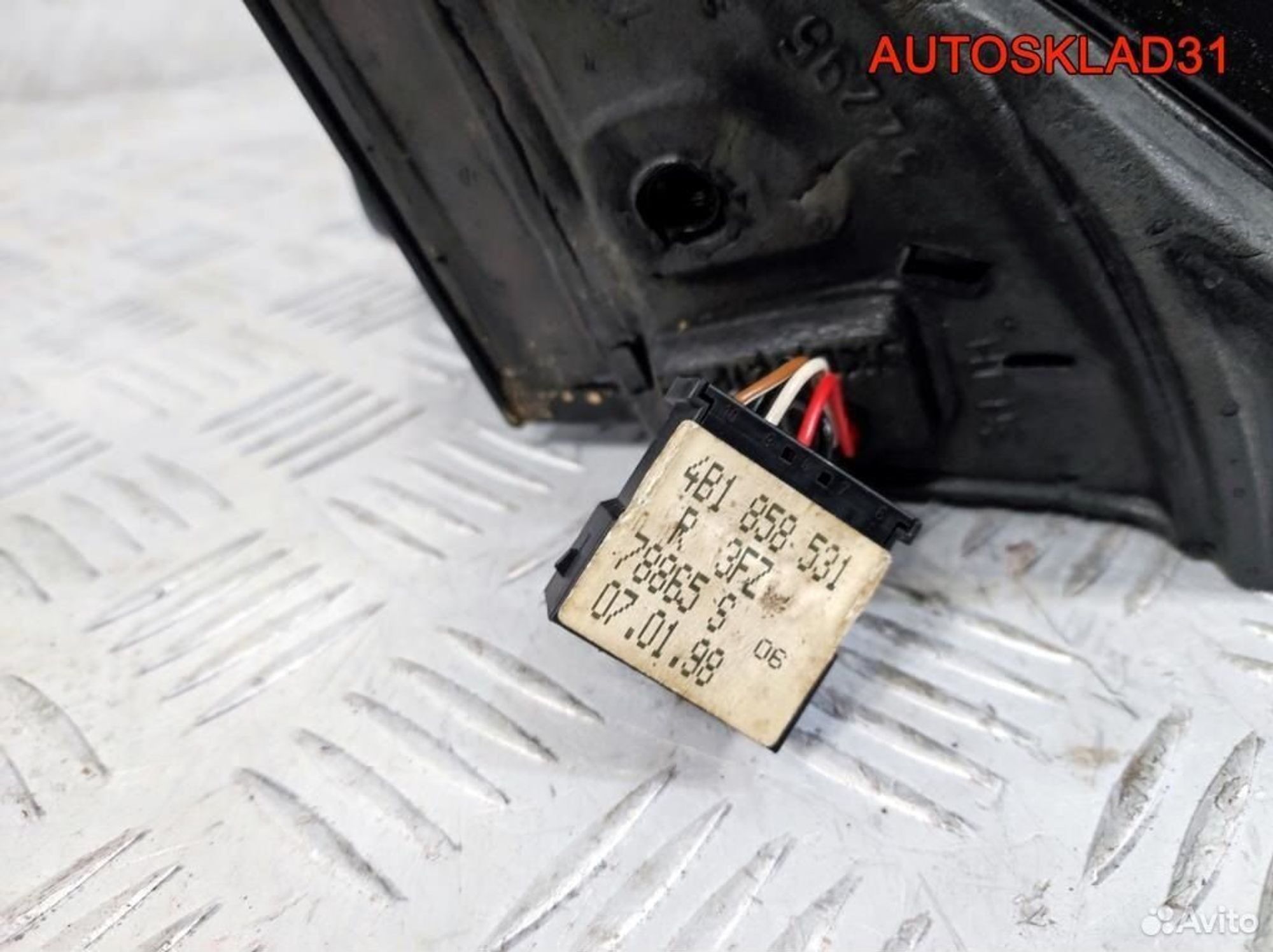 Зеркало левое Audi A6 C5 4B1858531BB Дорест, 3200 рублей, Дубовое