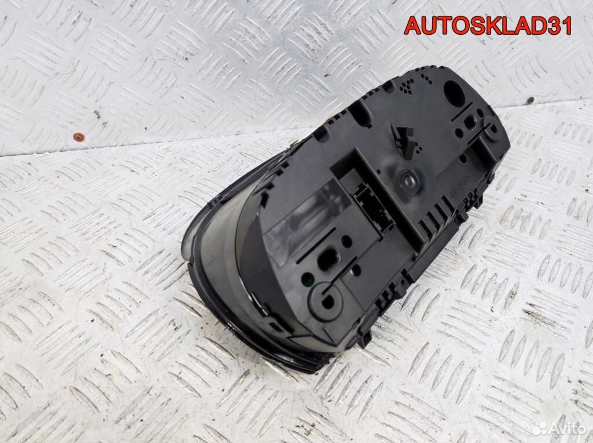 Панель приборов BMW E90/E91 62109220963 Дизель, 2900 рублей, Дубовое