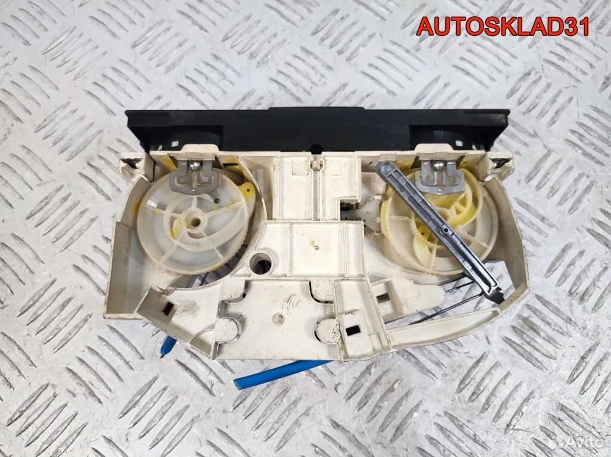 Блок управления отопителем VW Passat B5 1J0819045G, 2100 рублей, Дубовое
