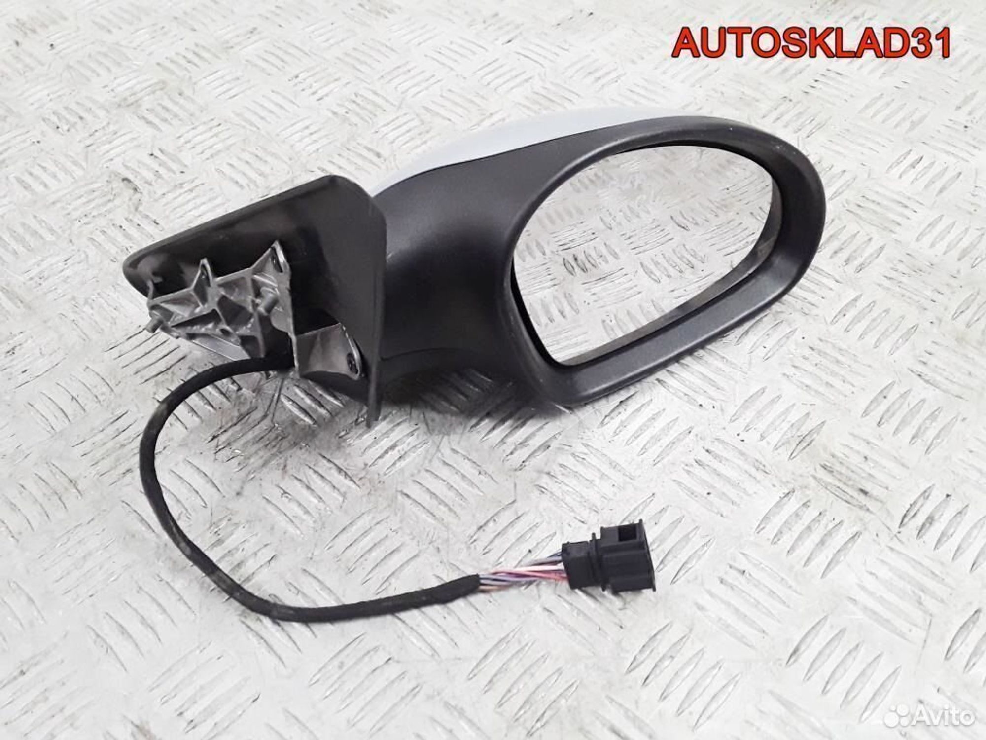 Зеркало правое 7 контактов Seat Leon 1M1, 3700 рублей, Дубовое