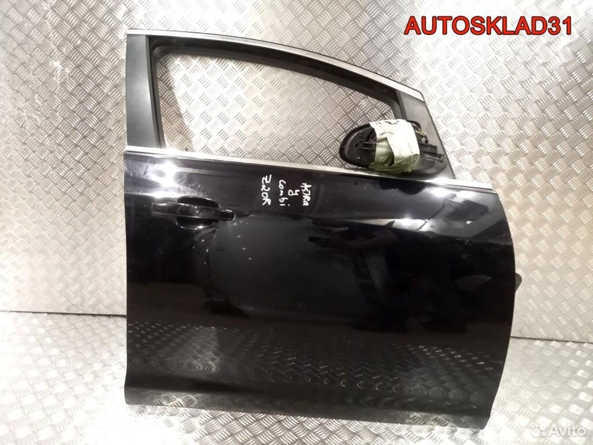Дверь передняя правая Opel Astra J 13285607, 19400 рублей, Дубовое