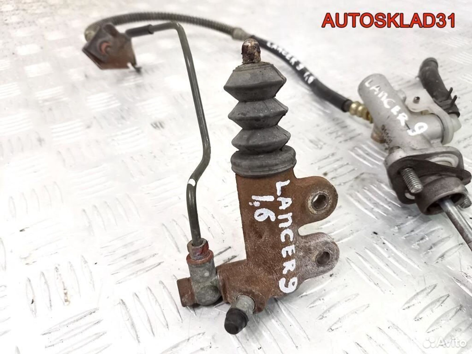 Цилиндр сцепления главный Mitsubishi Lancer 9 4G18, 4600 рублей, Дубовое