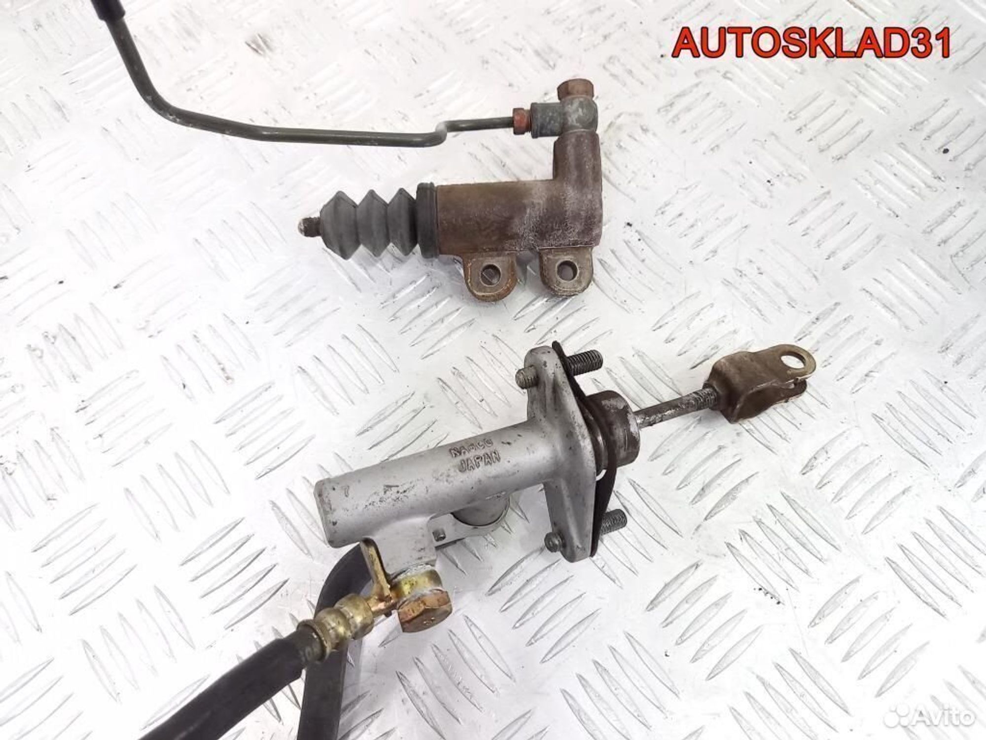 Цилиндр сцепления главный Mitsubishi Lancer 9 4G18, 4600 рублей, Дубовое