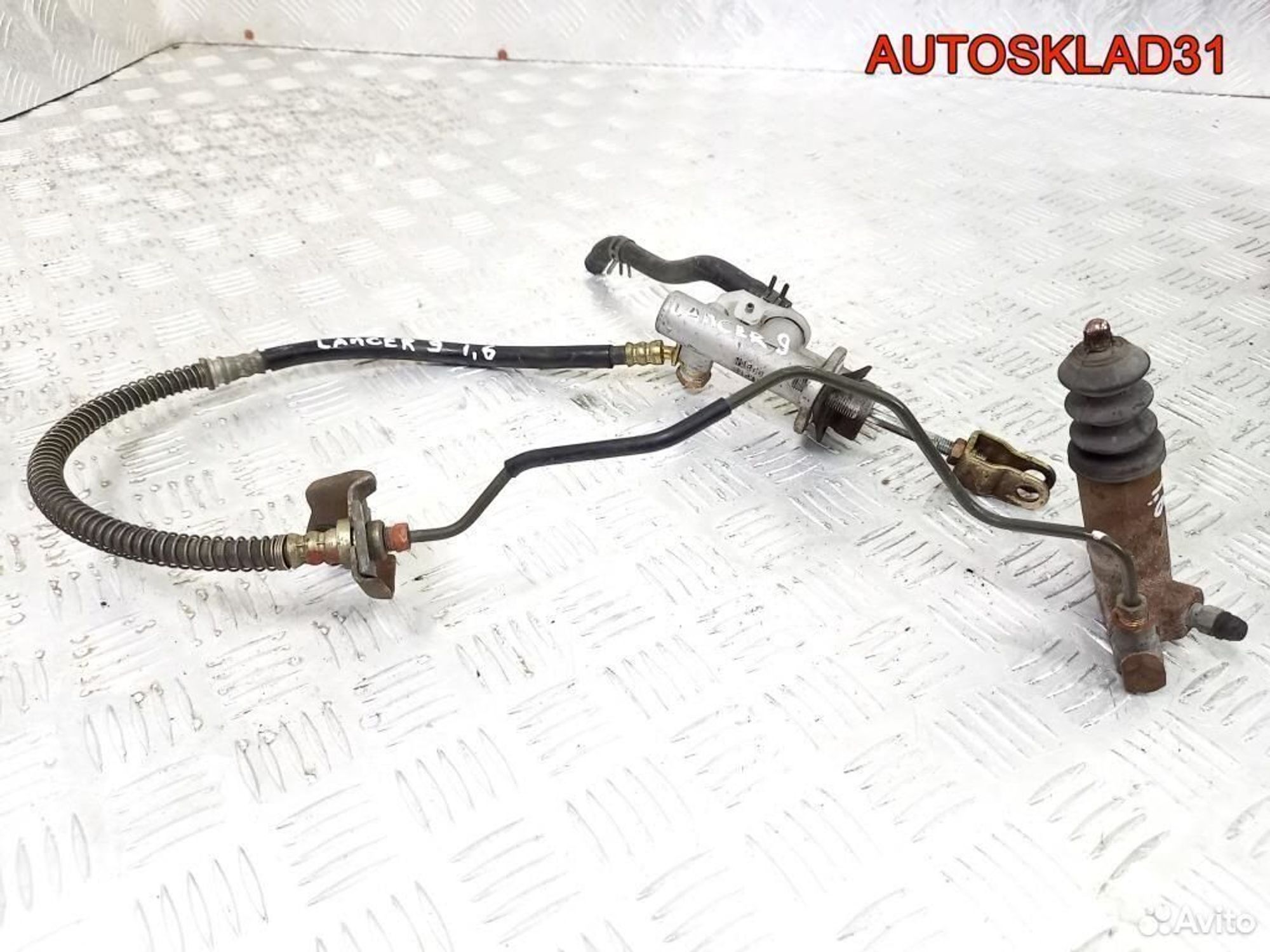 Цилиндр сцепления главный Mitsubishi Lancer 9 4G18, 4600 рублей, Дубовое