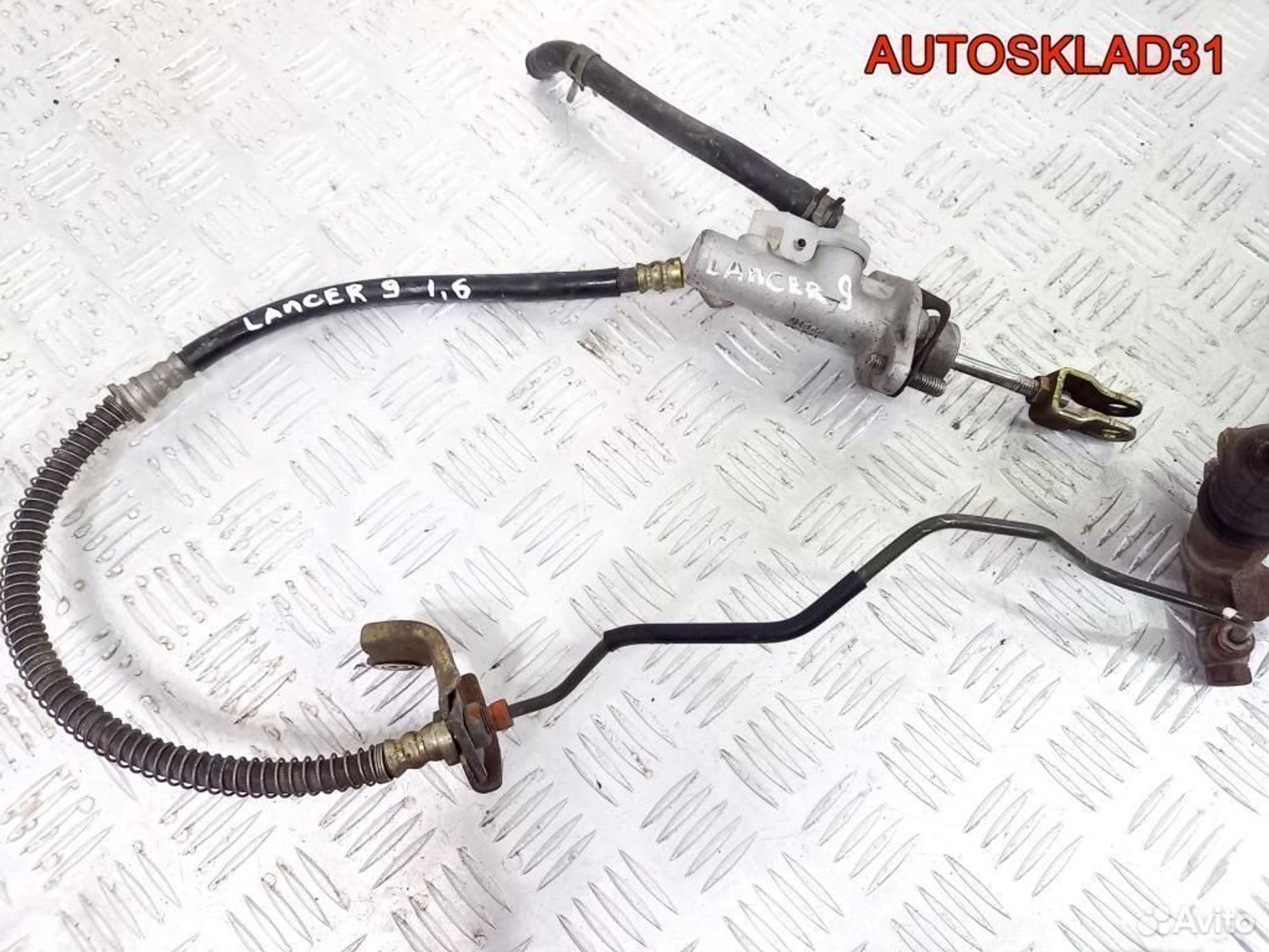 Цилиндр сцепления главный Mitsubishi Lancer 9 4G18, 4600 рублей, Дубовое