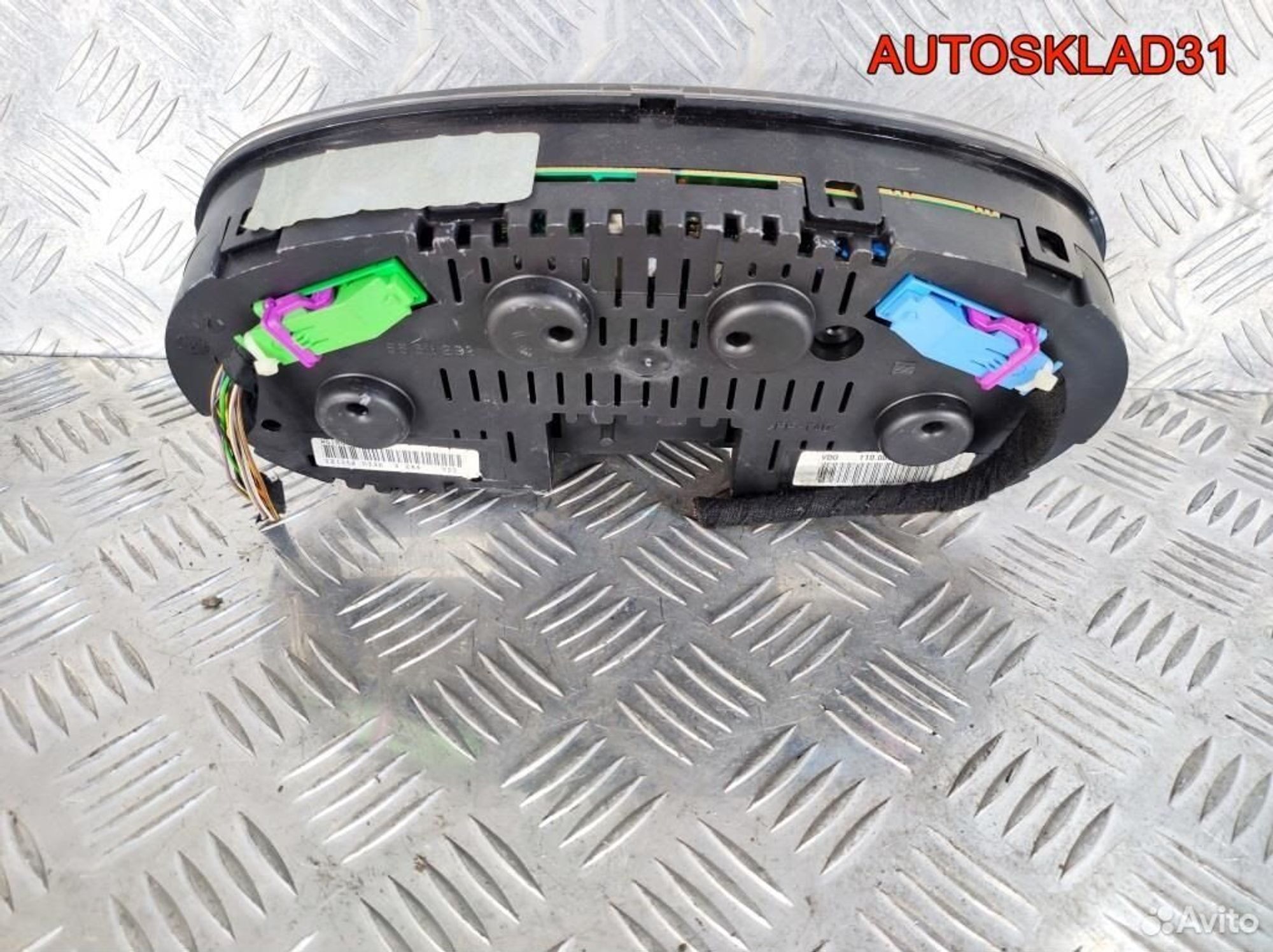 Панель приборов Seat Leon 1M0920802A Бензин, 2600 рублей, Дубовое