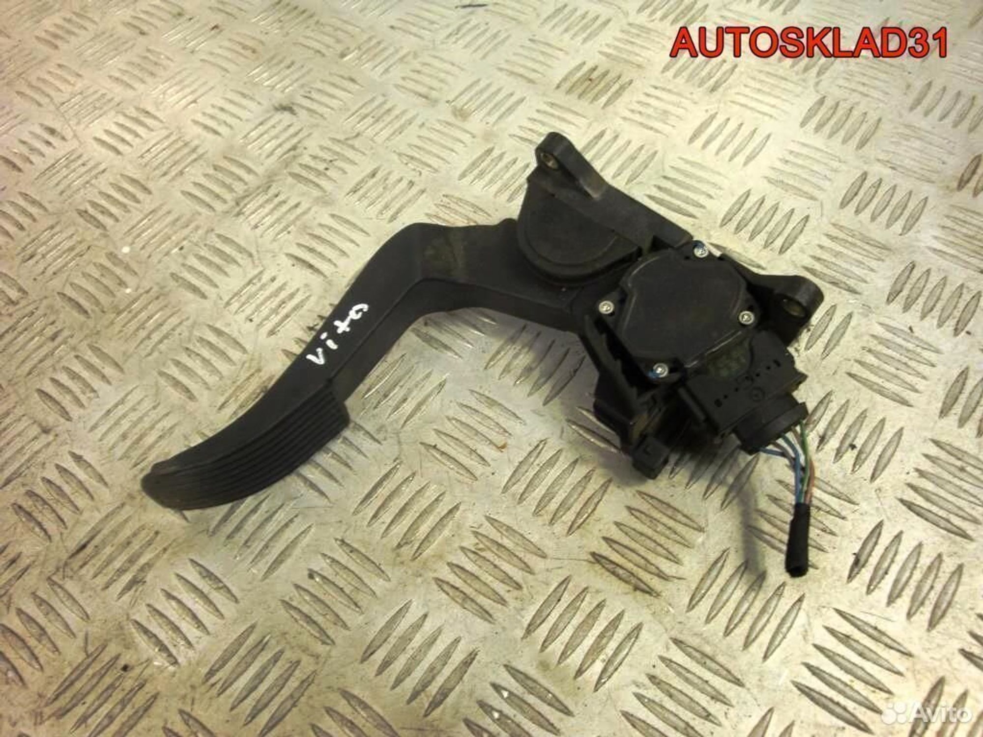 Педаль газа Mercedes Vito  W638 9013000404, 1800 рублей, Дубовое