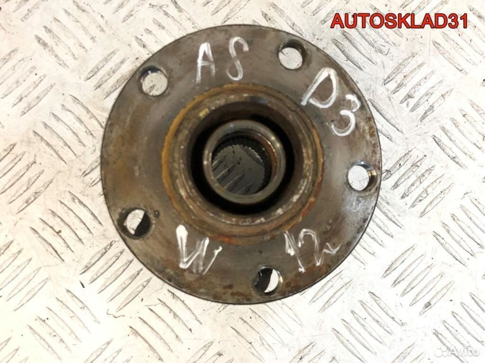 Ступица передняя Audi A8 D3 6.0 W12 BHT 4E0407615, 3200 рублей, Дубовое