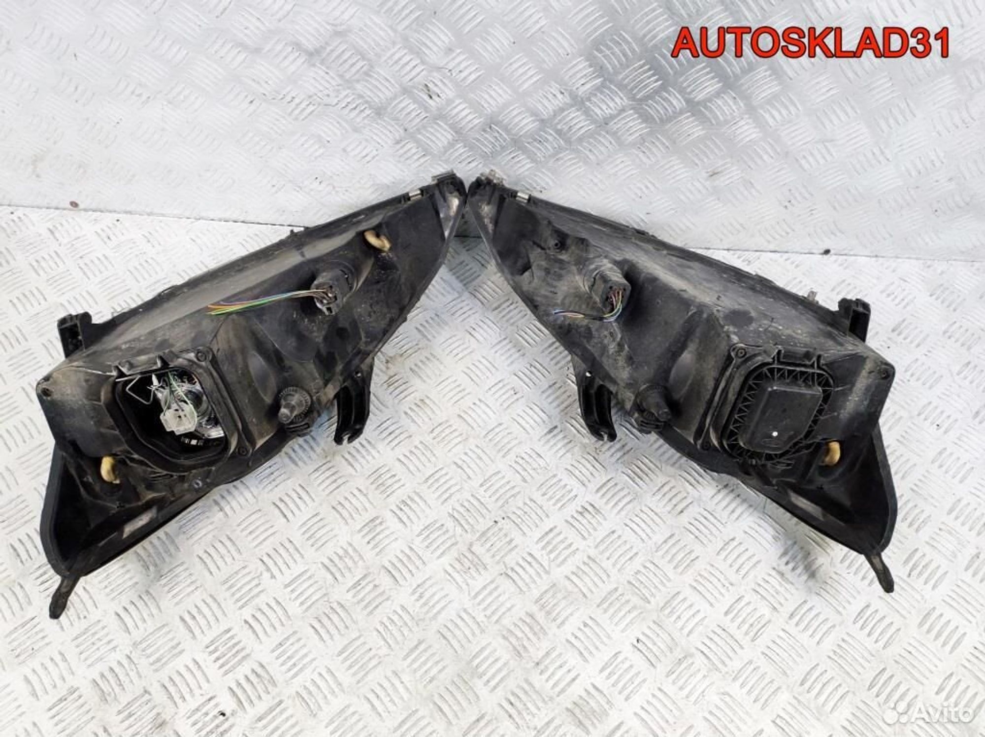 Фара левая правая Ford Focus 1 1M5113005 Дорест, 4900 рублей, Дубовое