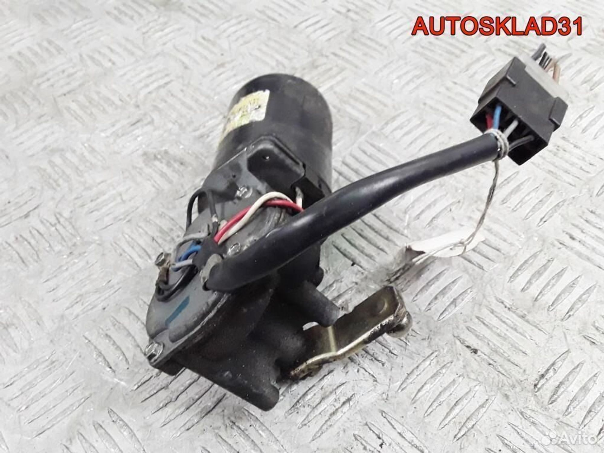 Моторчик стеклоочистителя перед Mercedes Vito 638, 3200 рублей, Дубовое