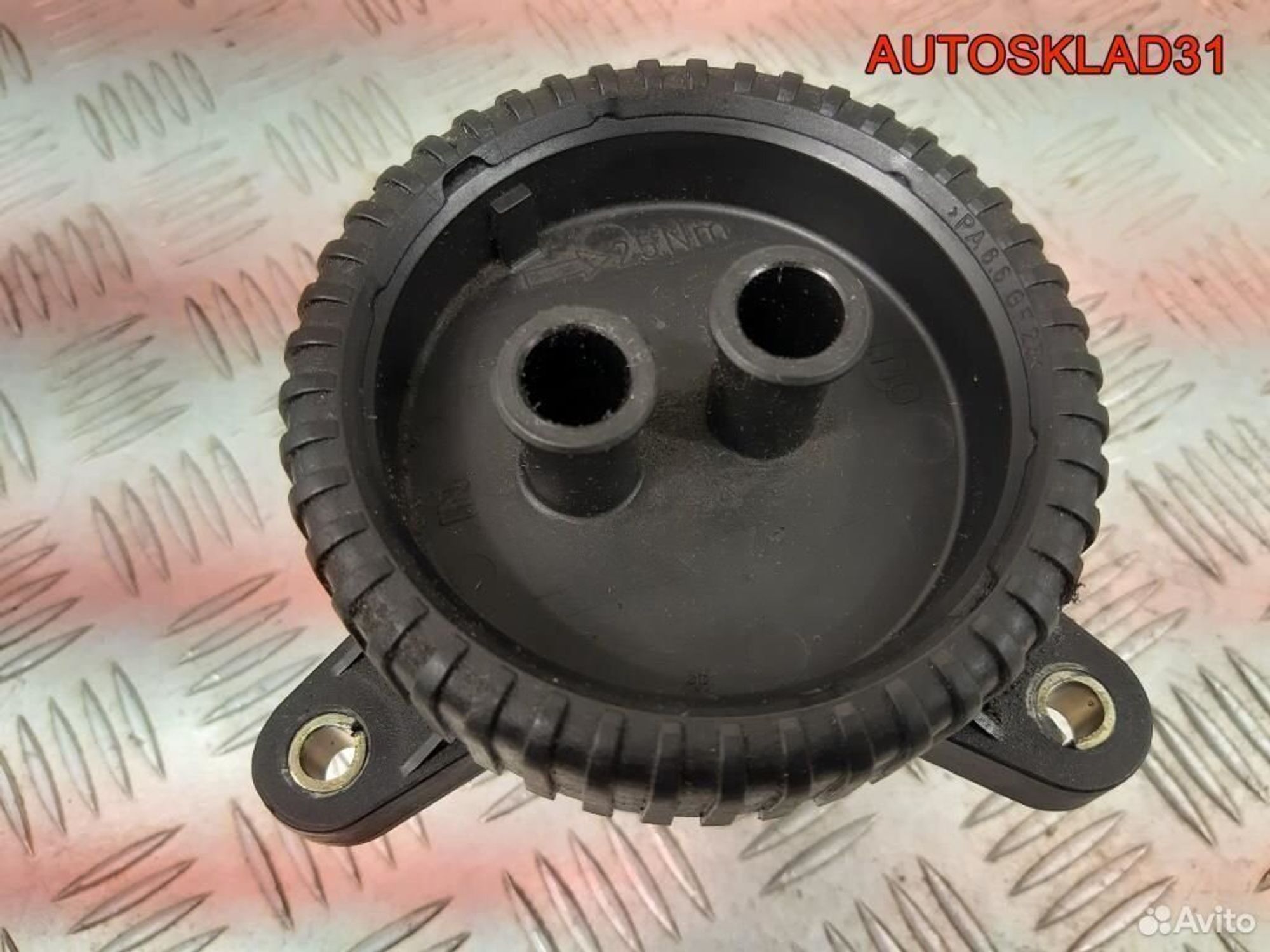 Корпус топливного фильтра Mercedes W202 6110900252, 1700 рублей, Дубовое