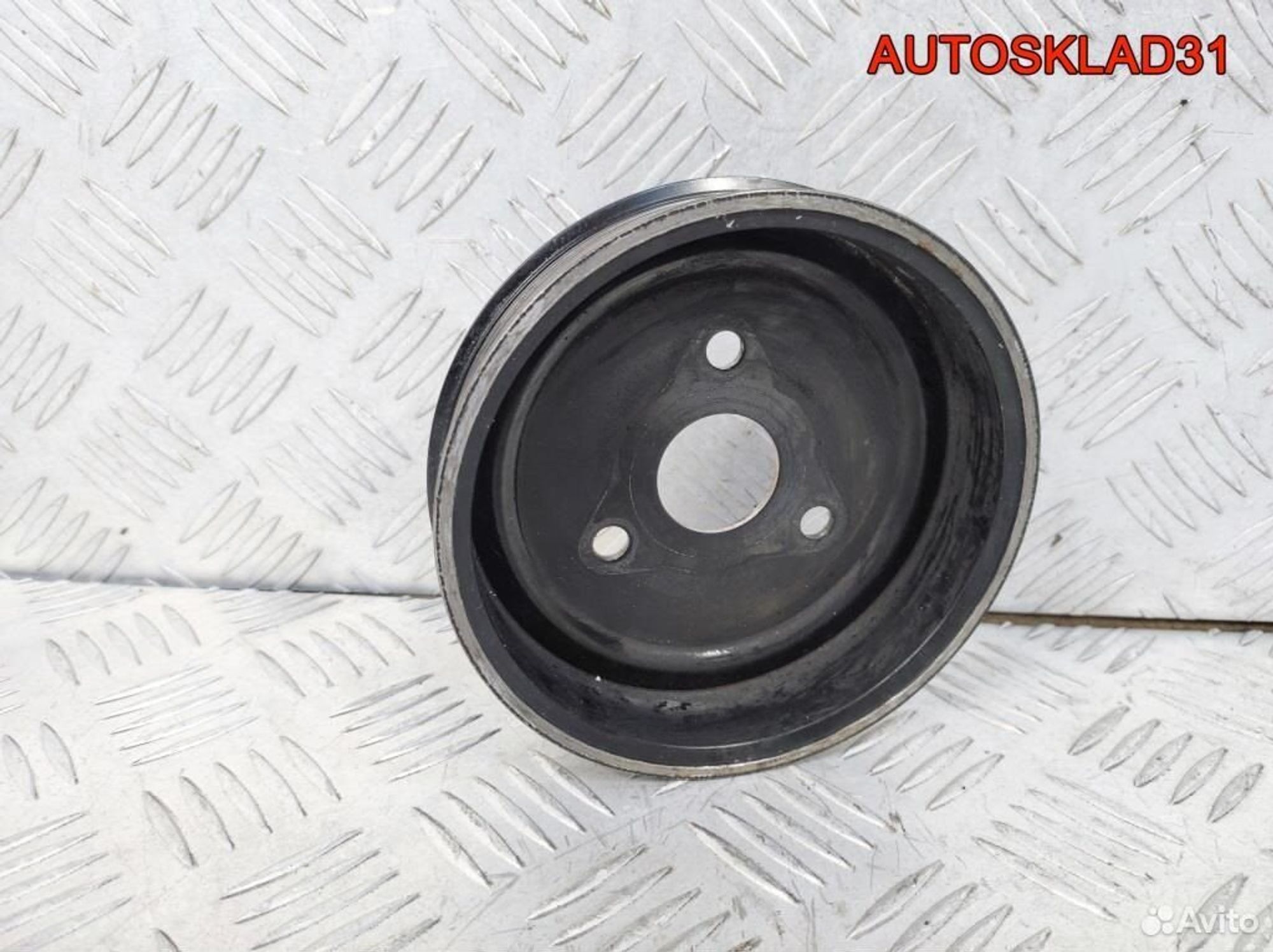 Шкив помпы Opel Astra J 1.4 A14nеt 55565243, 1100 рублей, Дубовое