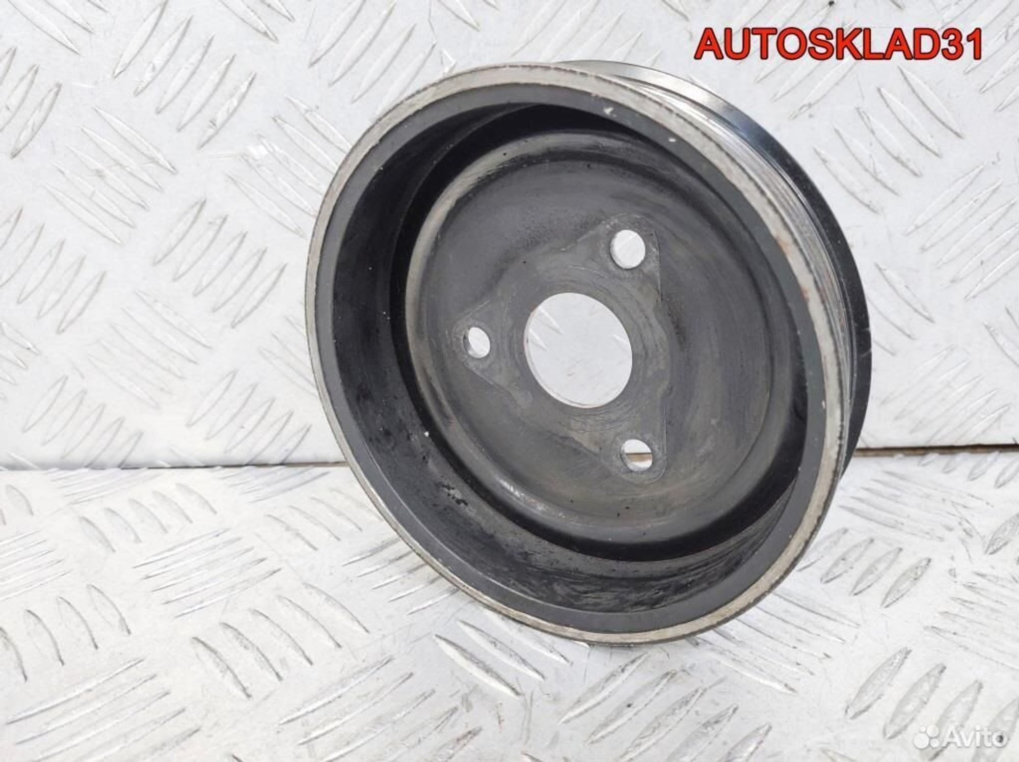 Шкив помпы Opel Astra J 1.4 A14nеt 55565243, 1100 рублей, Дубовое