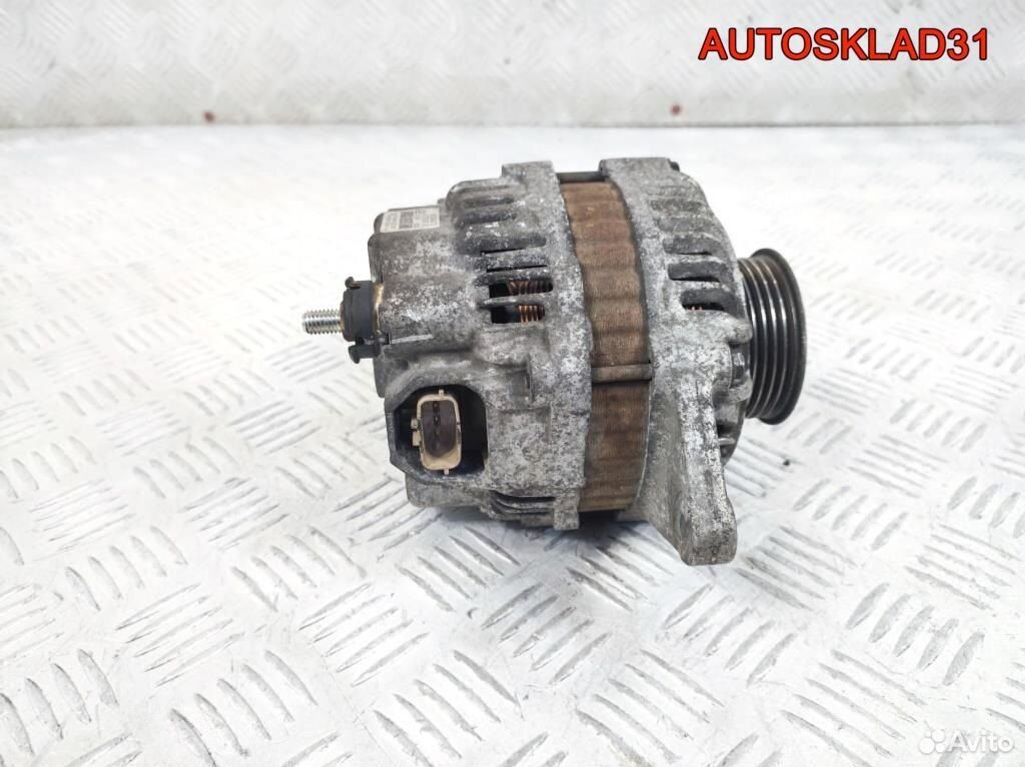 Генератор 85A Mitsubishi Colt Z3 1800A070 Бензин (Р), 6200 рублей, Дубовое