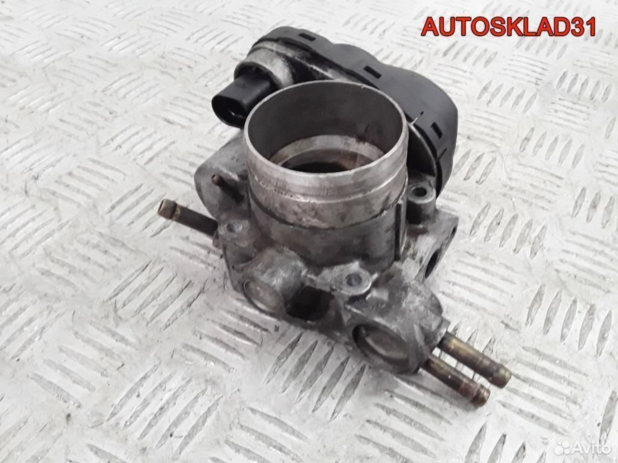 Дроссельная заслонка Volkswagen Passat B5+ 1.6 ALZ, 4100 рублей, Дубовое