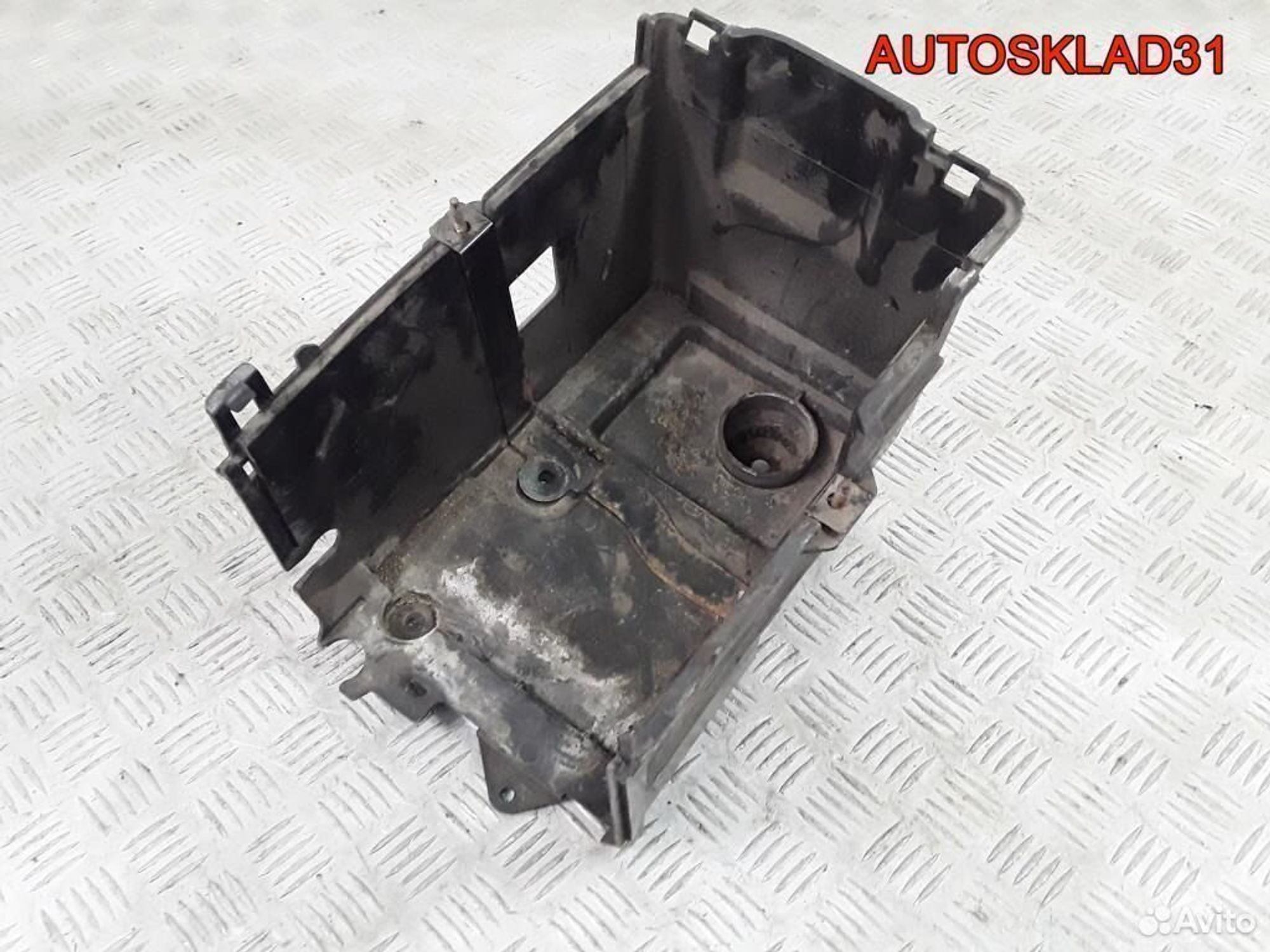 Крепление акб Mazda 3 BK BP4K56040, 1700 рублей, Дубовое