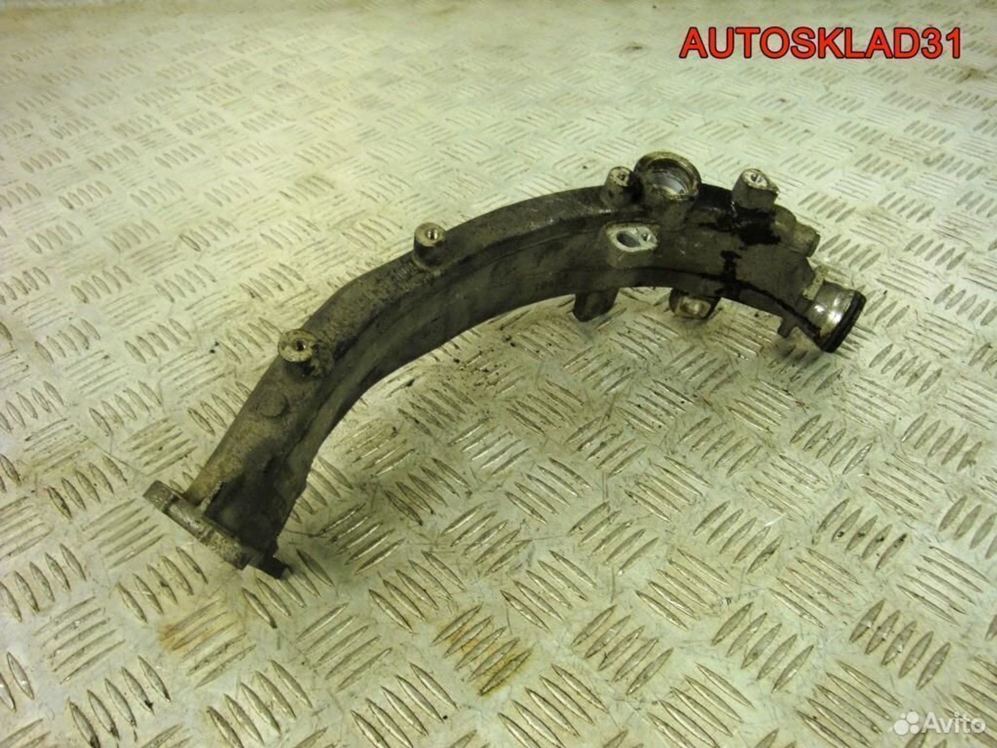 Трубка EGR Mercedes W203 A6111410204, 900 рублей, Дубовое