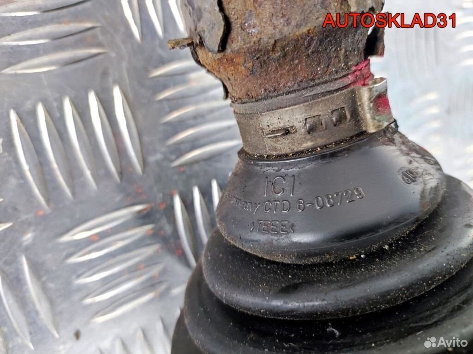 Полуось передняя правая VW Polo 6Q0407272CL, 3200 рублей, Дубовое