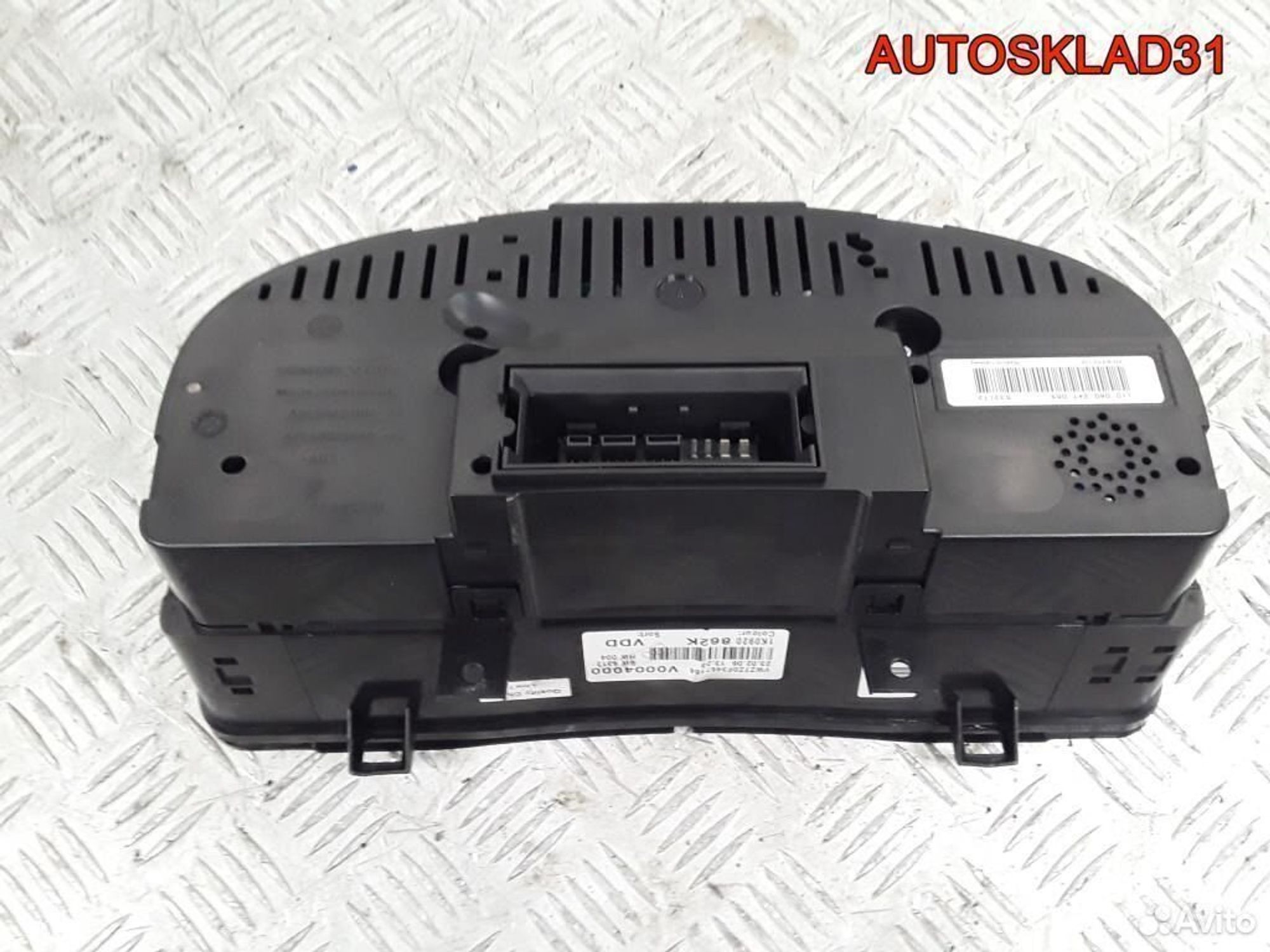 Панель приборов Volkswagen Golf Plus 1K0920862K, 2900 рублей, Дубовое