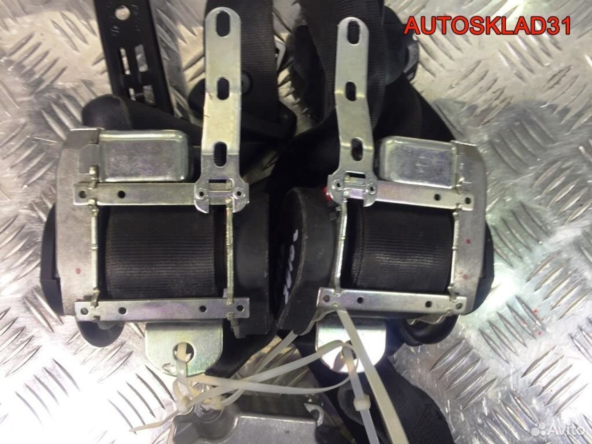 Ремень безопасности Фольксваген Поло 6Q3857705L, 4100 рублей, Дубовое