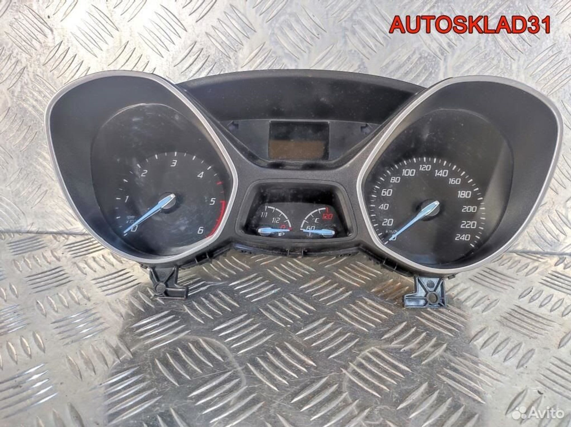 Панель приборов Ford C-Max 2 BM5T10849BCD Дизель, 5200 рублей, Дубовое