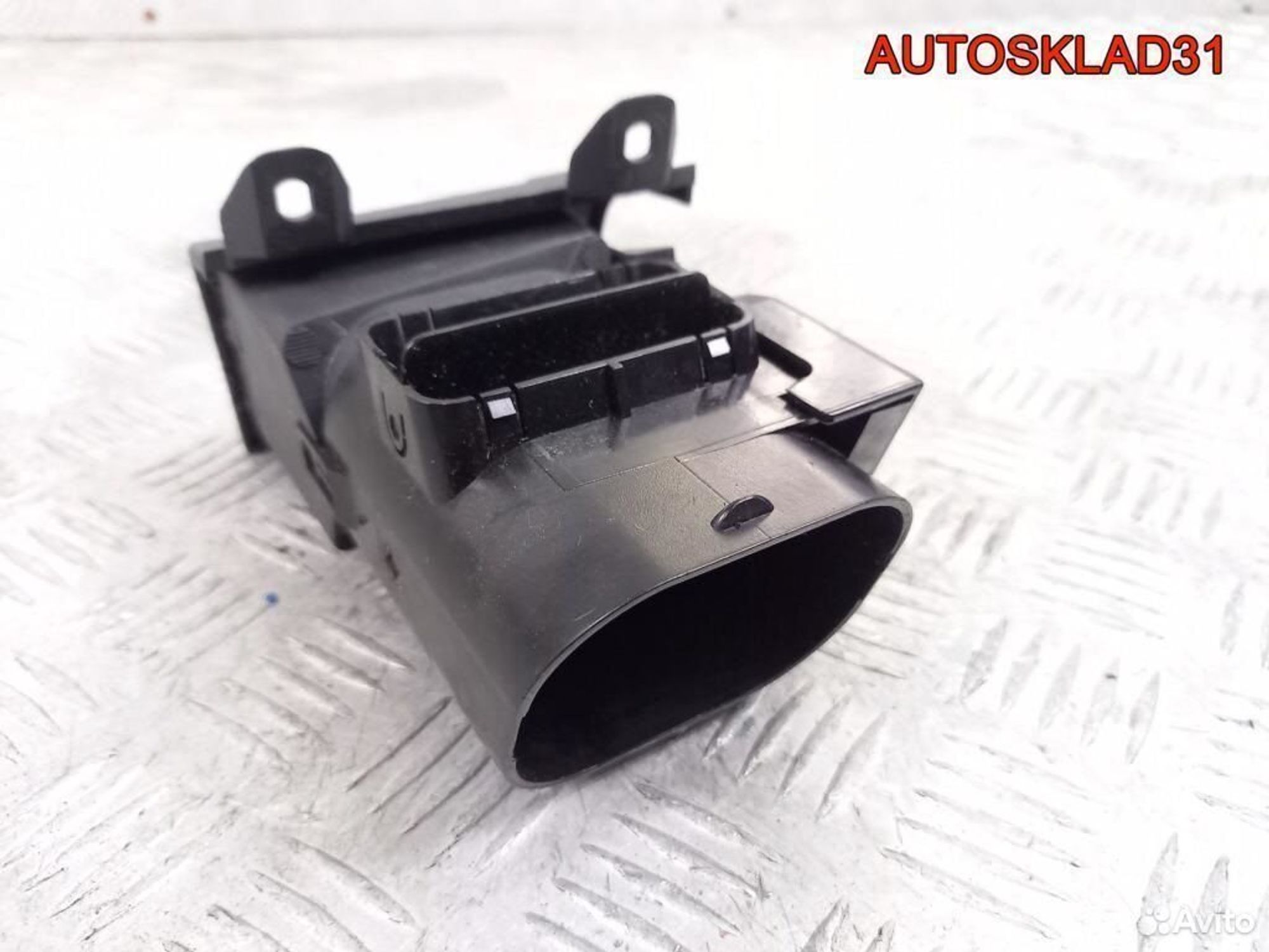 Дефлектор воздушный правый Mercedes Benz W210, 1100 рублей, Дубовое