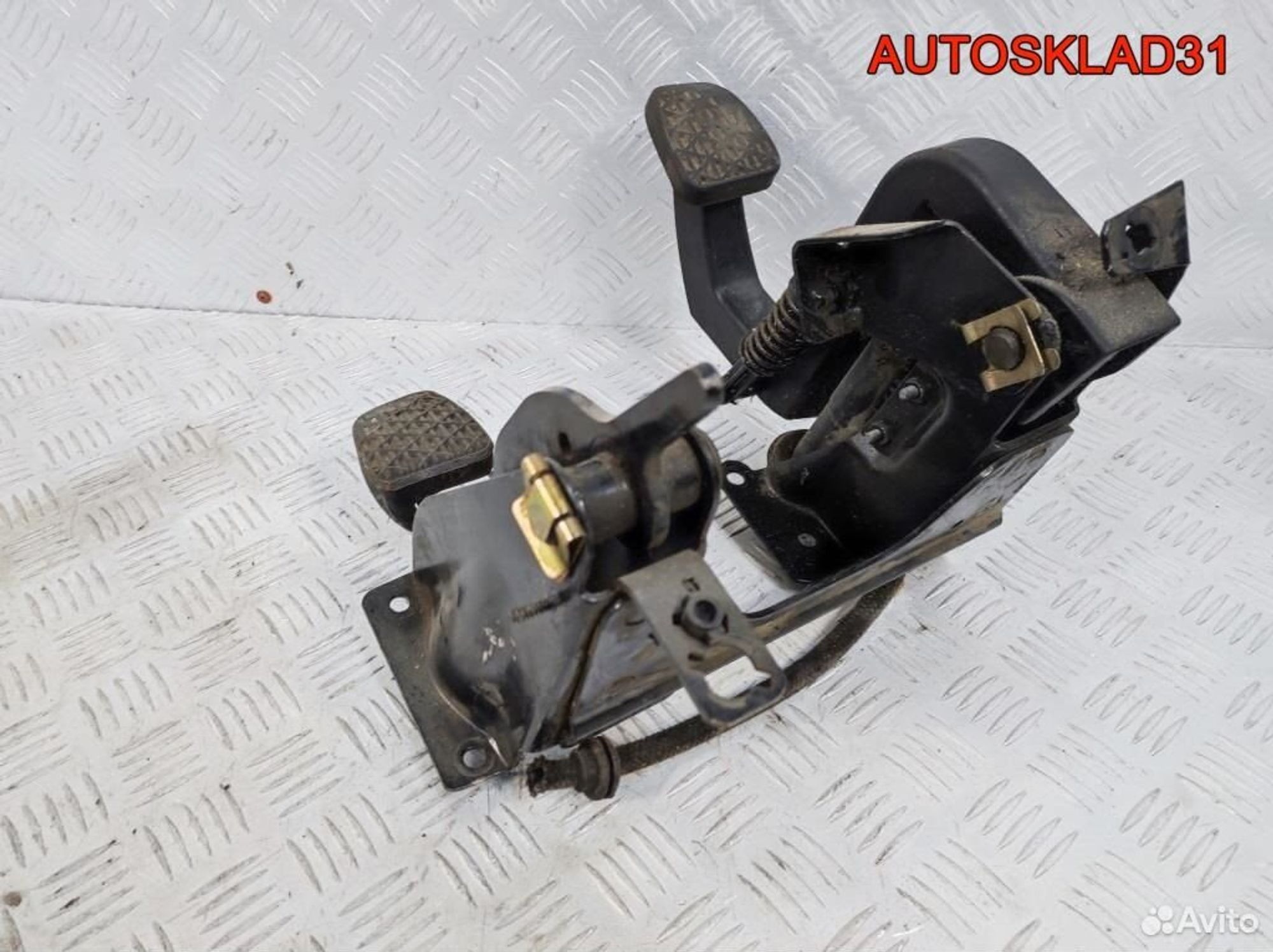 Блок педалей МКПП Mercedes Vito 638 A6382900416, 3300 рублей, Дубовое