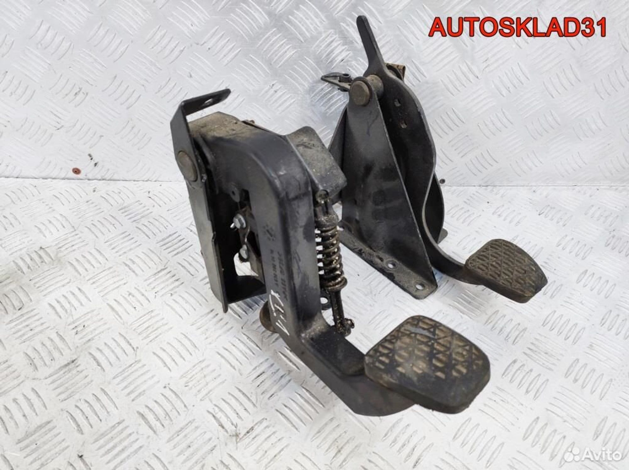 Блок педалей МКПП Mercedes Vito 638 A6382900416, 3300 рублей, Дубовое