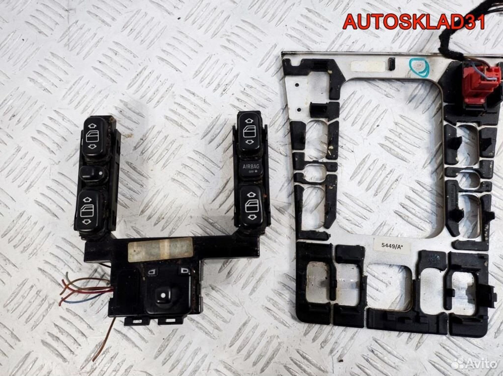 Блок стеклоподъёмников Mercedes W210 A2108211151, 2900 рублей, Дубовое