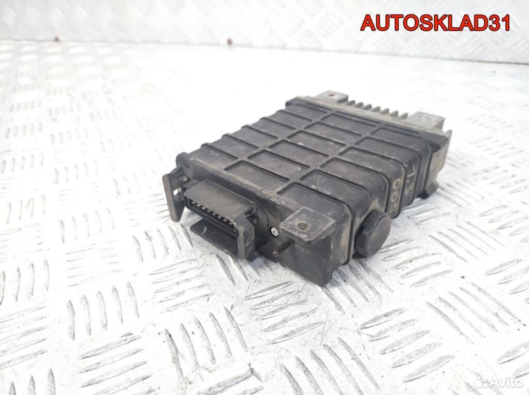 Блок эбу Vоlkswagеn Golf 2 052905367 Бензин, 1000 рублей, Дубовое