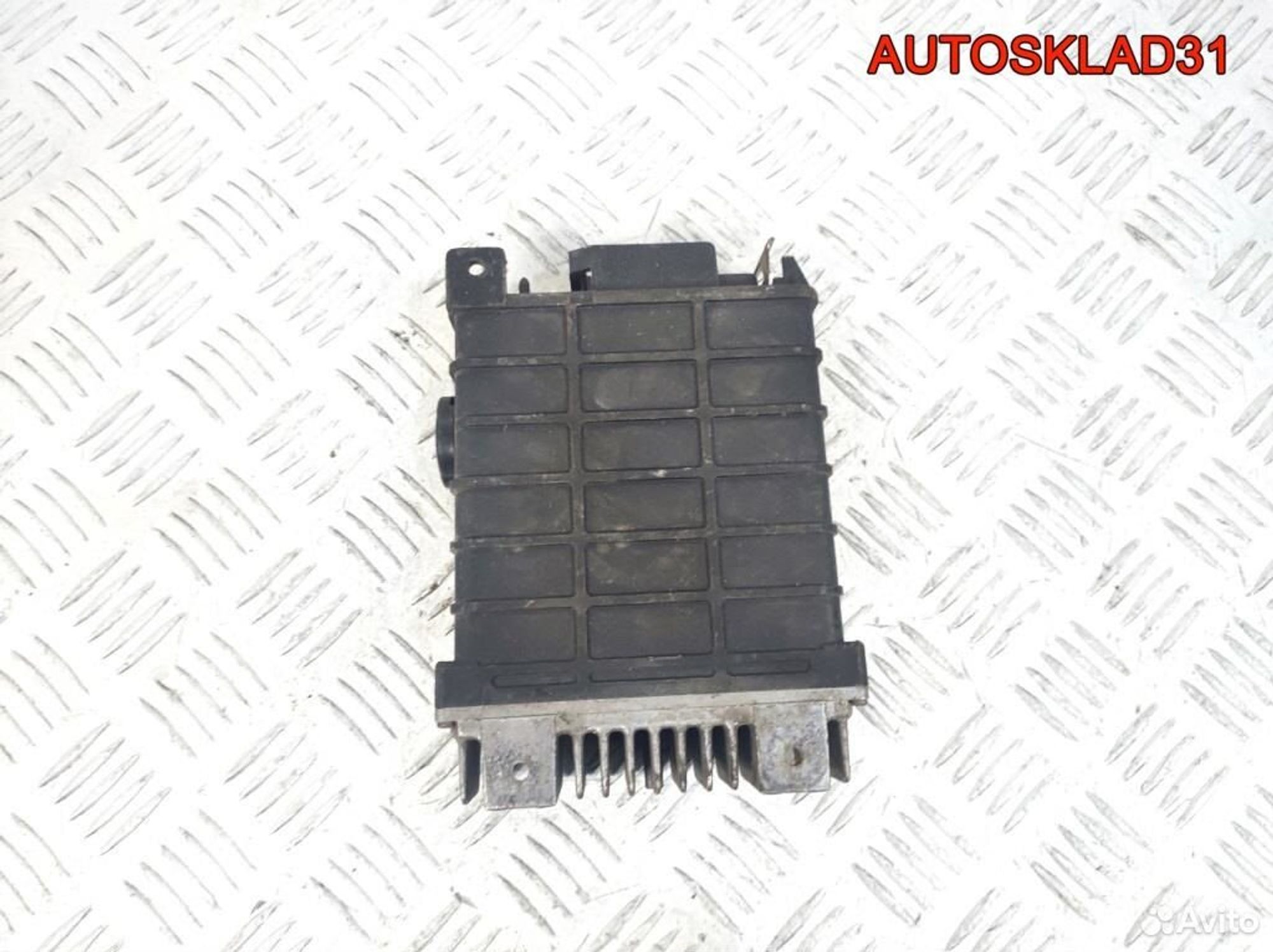 Блок эбу Vоlkswagеn Golf 2 052905367 Бензин, 1000 рублей, Дубовое