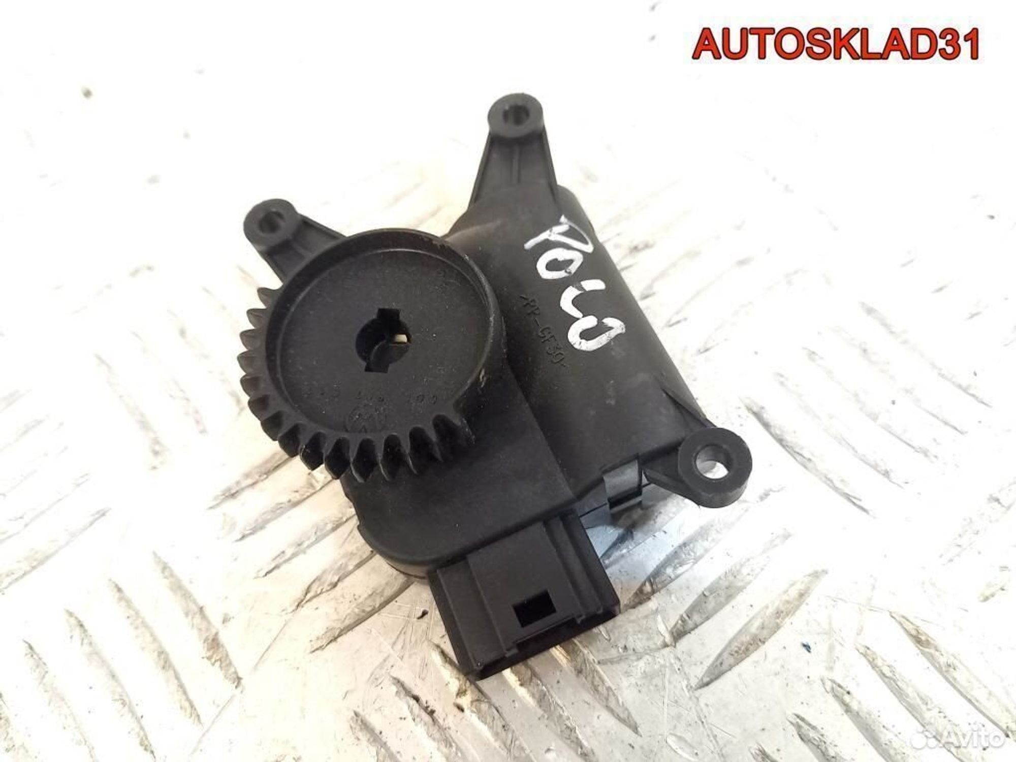 Моторчик заслонки отопителя VW Polo 4 0132801357, 1200 рублей, Дубовое