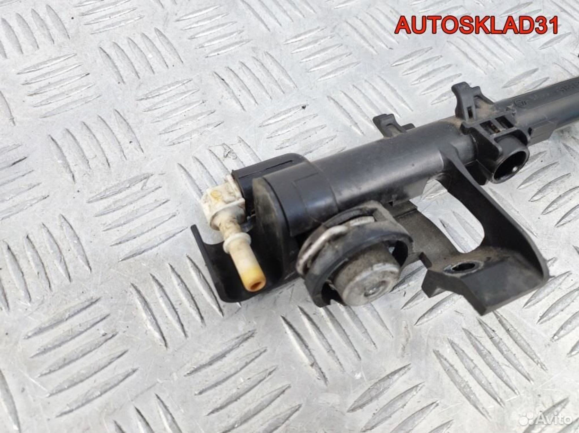 Рейка топливная Ford Fiesta 1,25 fuja 8A609H487AA, 1700 рублей, Дубовое