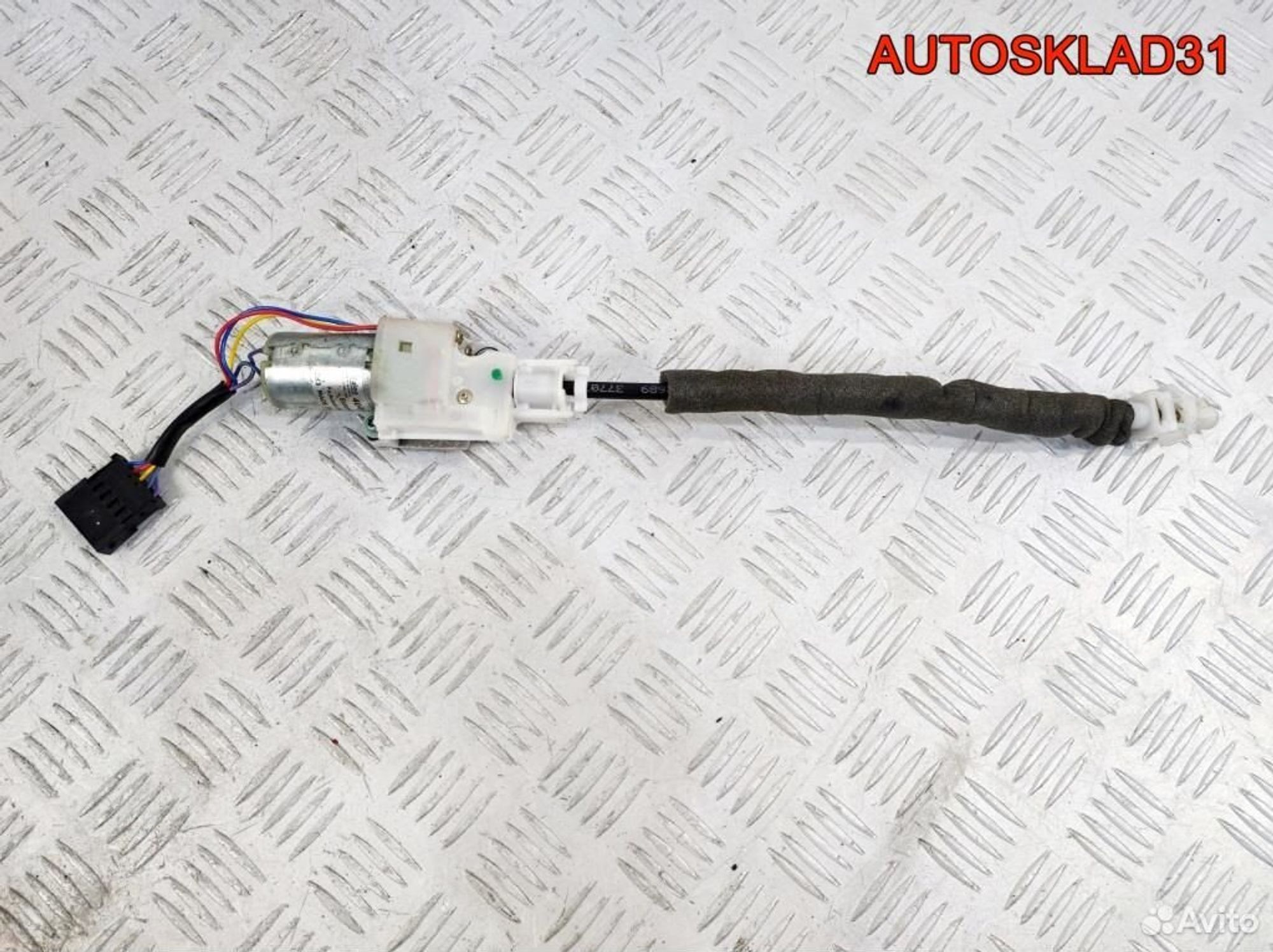 Механизм регулировки ремня безопасности Audi A8 D3, 900 рублей, Дубовое