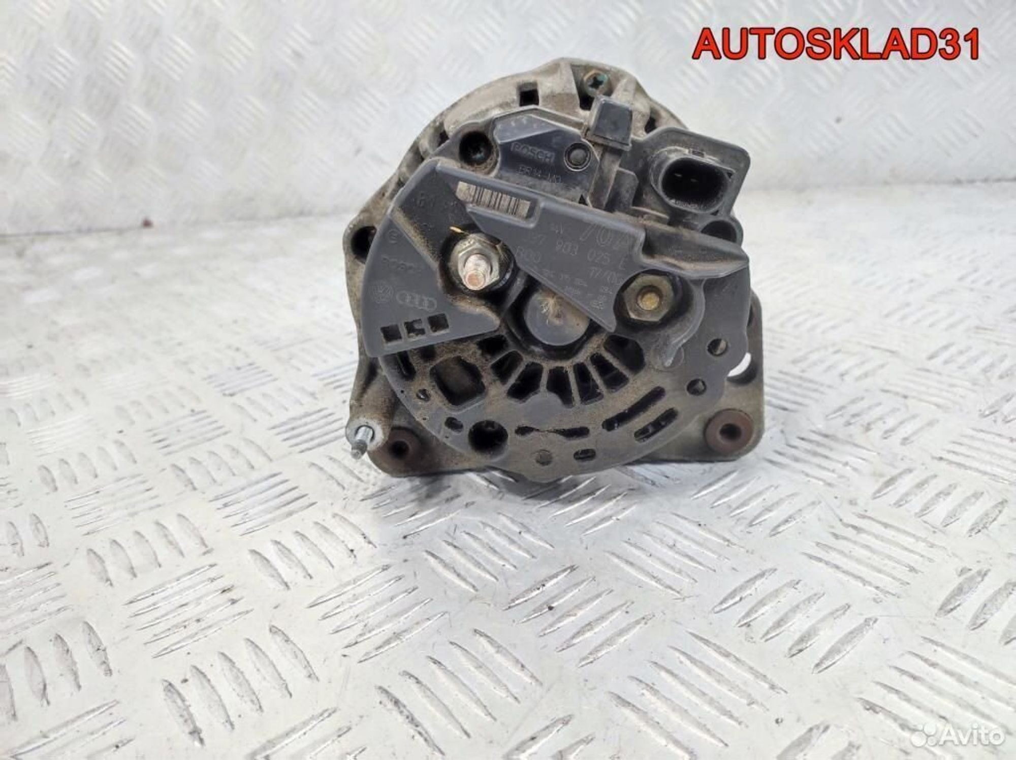 Генератор 70A Volkswagen Golf 4 037903025E, 4100 рублей, Дубовое