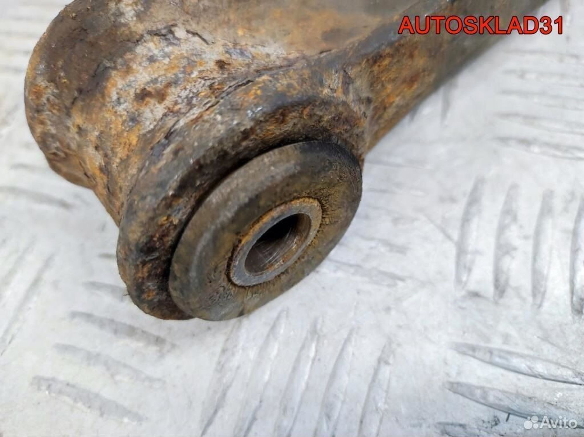 Рычаг передний левый Volkswagen Sharan 7M00407151B, 2100 рублей, Дубовое