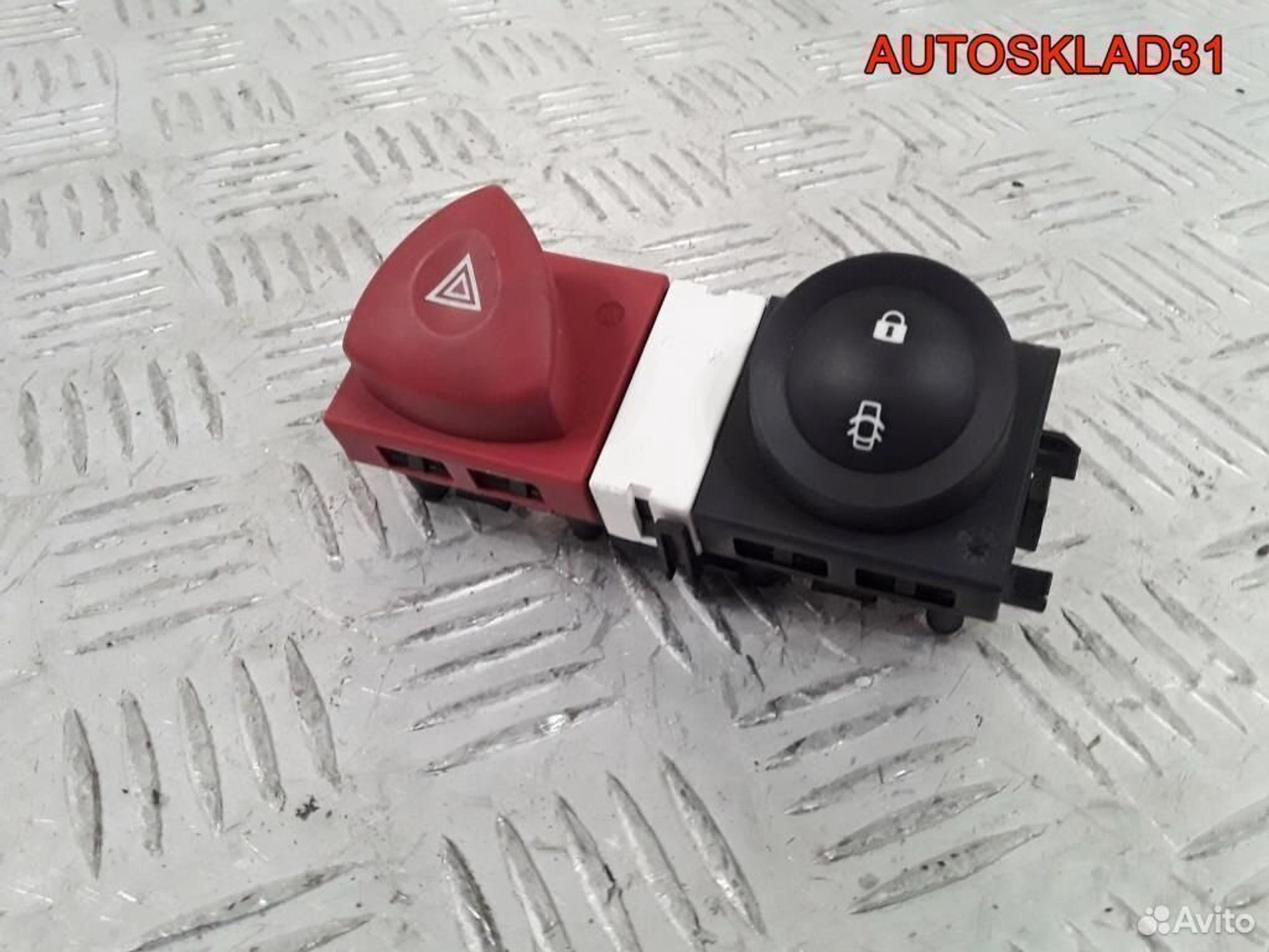 Кнопка аварийной сигнализации Renault Megane 2, 1200 рублей, Дубовое